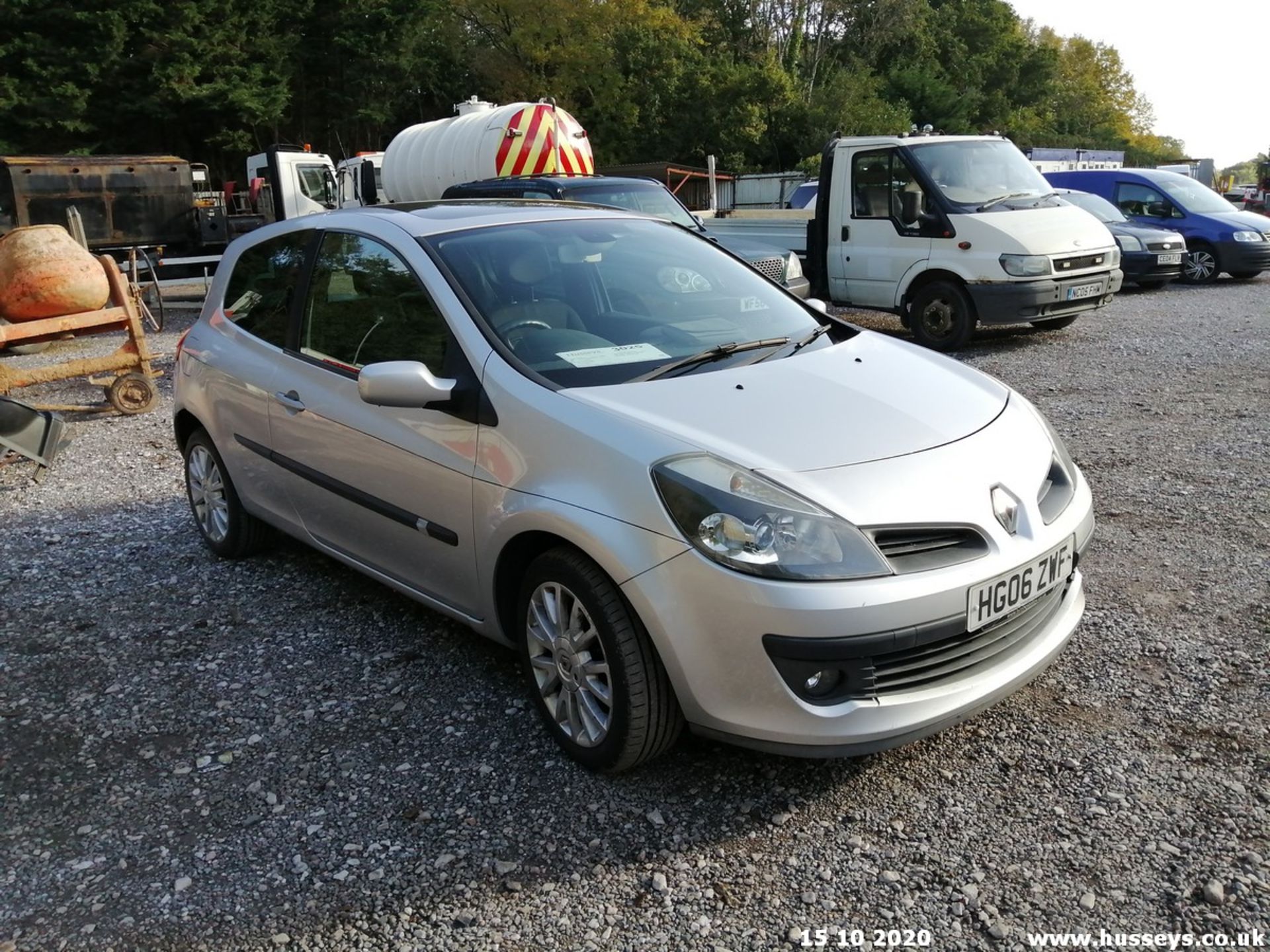 06/06 RENAULT CLIO DYNAMIQUE S - 1390cc 3dr Hatchback (Silver, 104k)