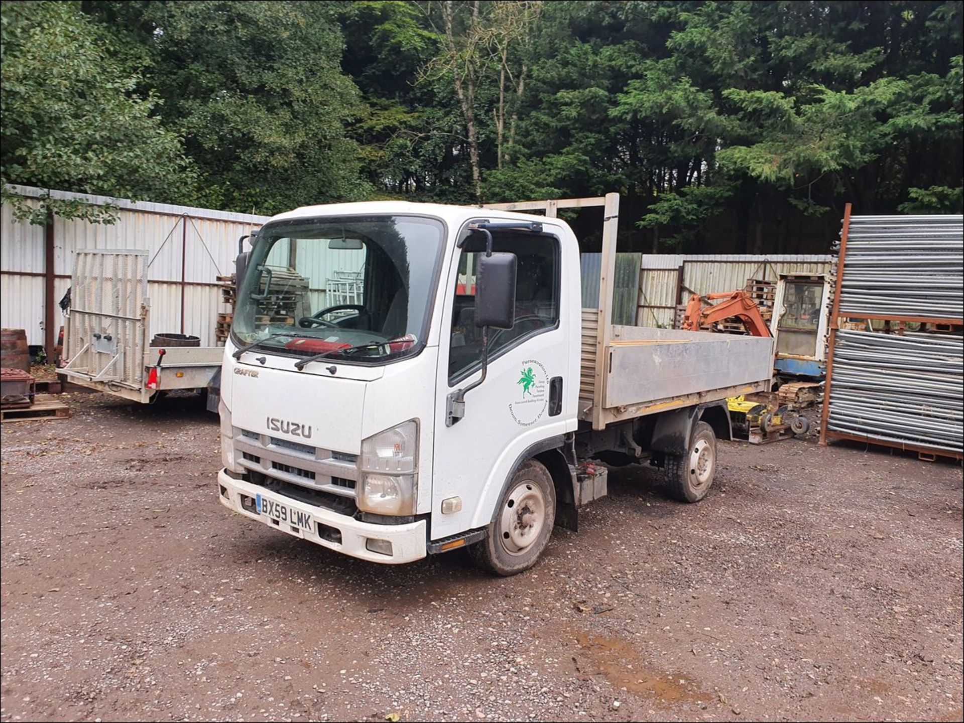 09/59 ISUZU TRUCKS GRAFTER N35.150 - 2999cc 2dr Tipper (White, 188k) - Image 3 of 9