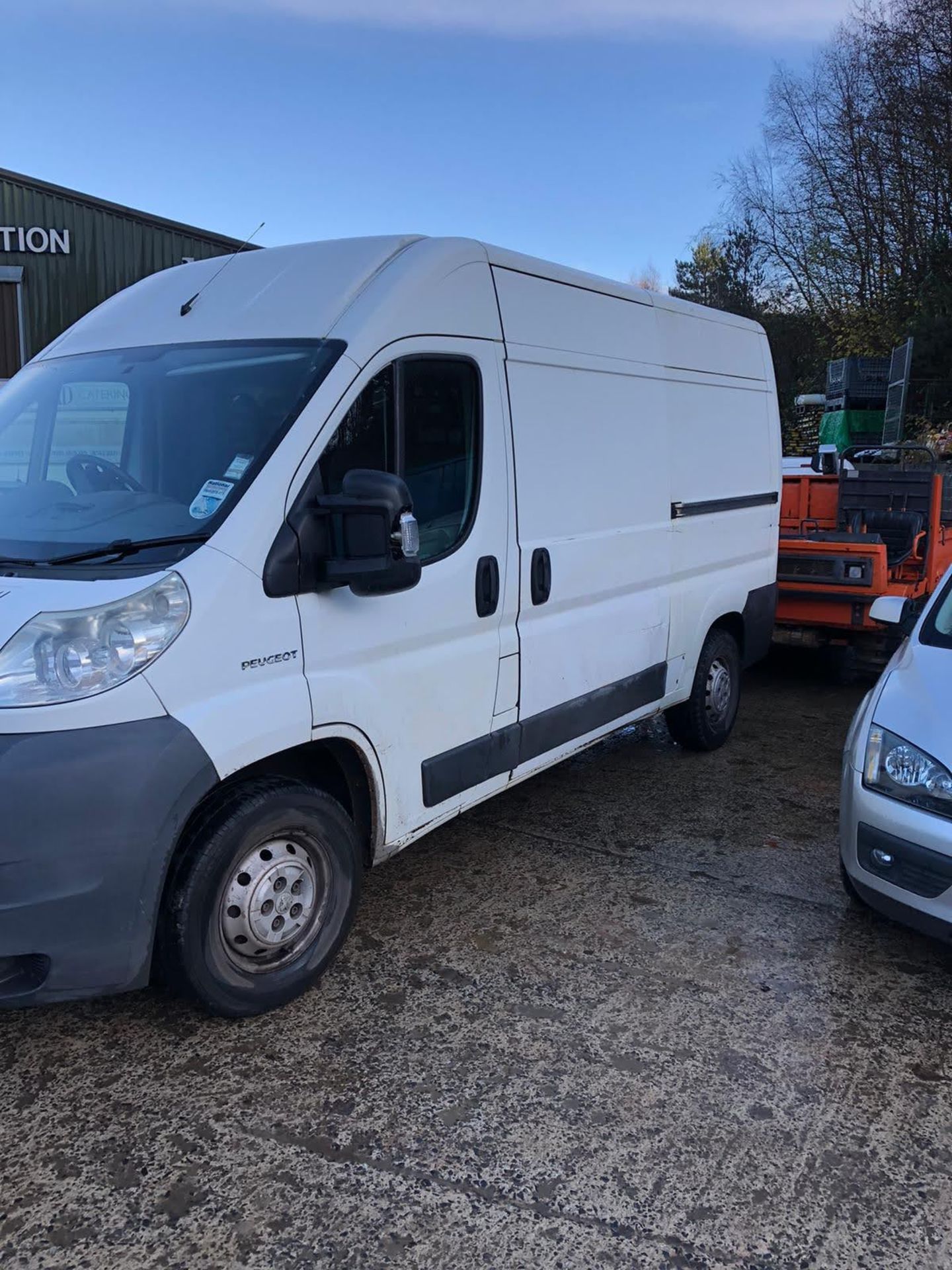 07/07 PEUGEOT BOXER 335 MWB - 2198cc Van (White, 116k 5 service stamps) - Image 15 of 16