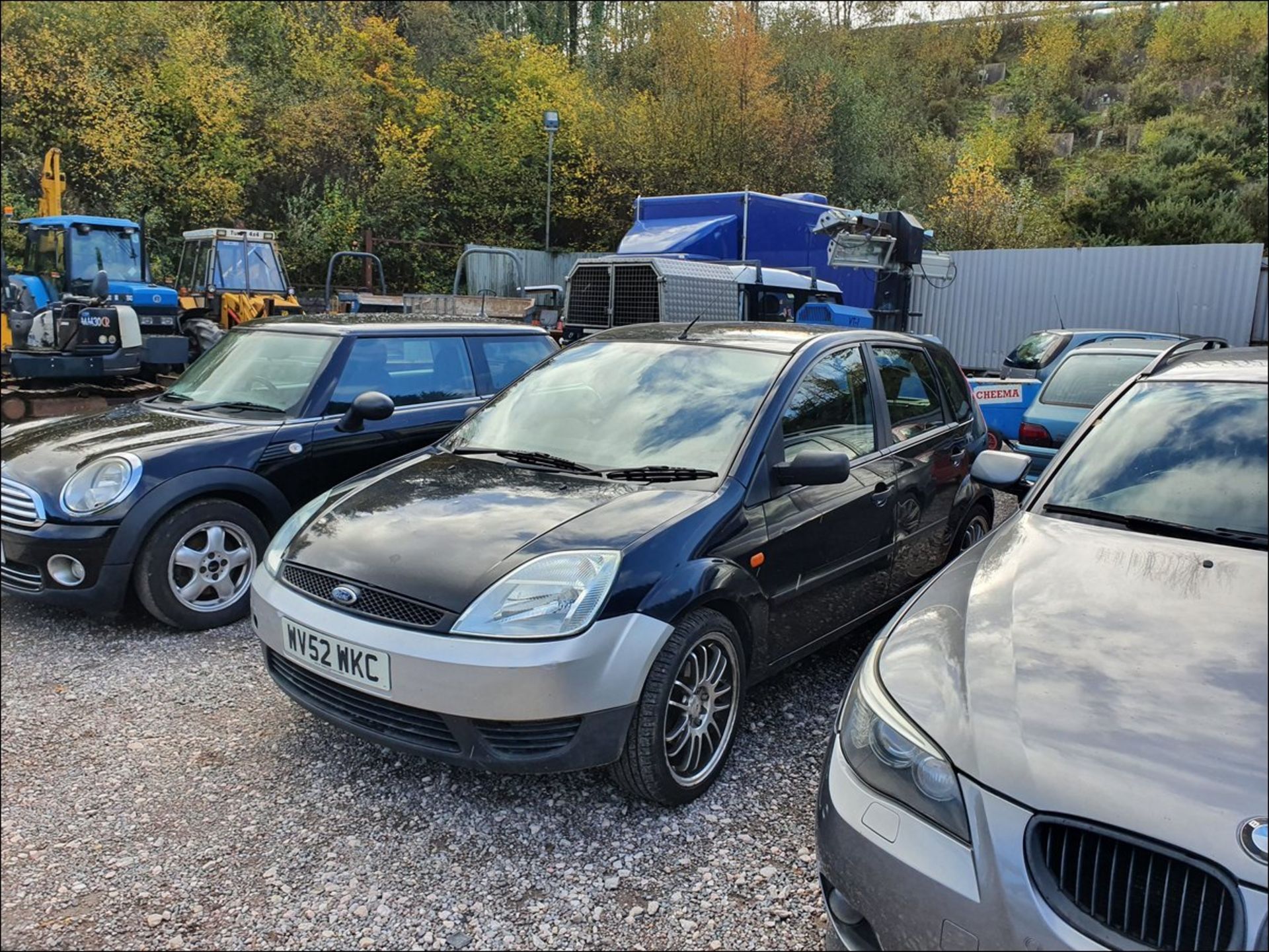 02/52 FORD FIESTA ZETEC - 1388cc 5dr Hatchback (Black, 72k) - Image 2 of 10