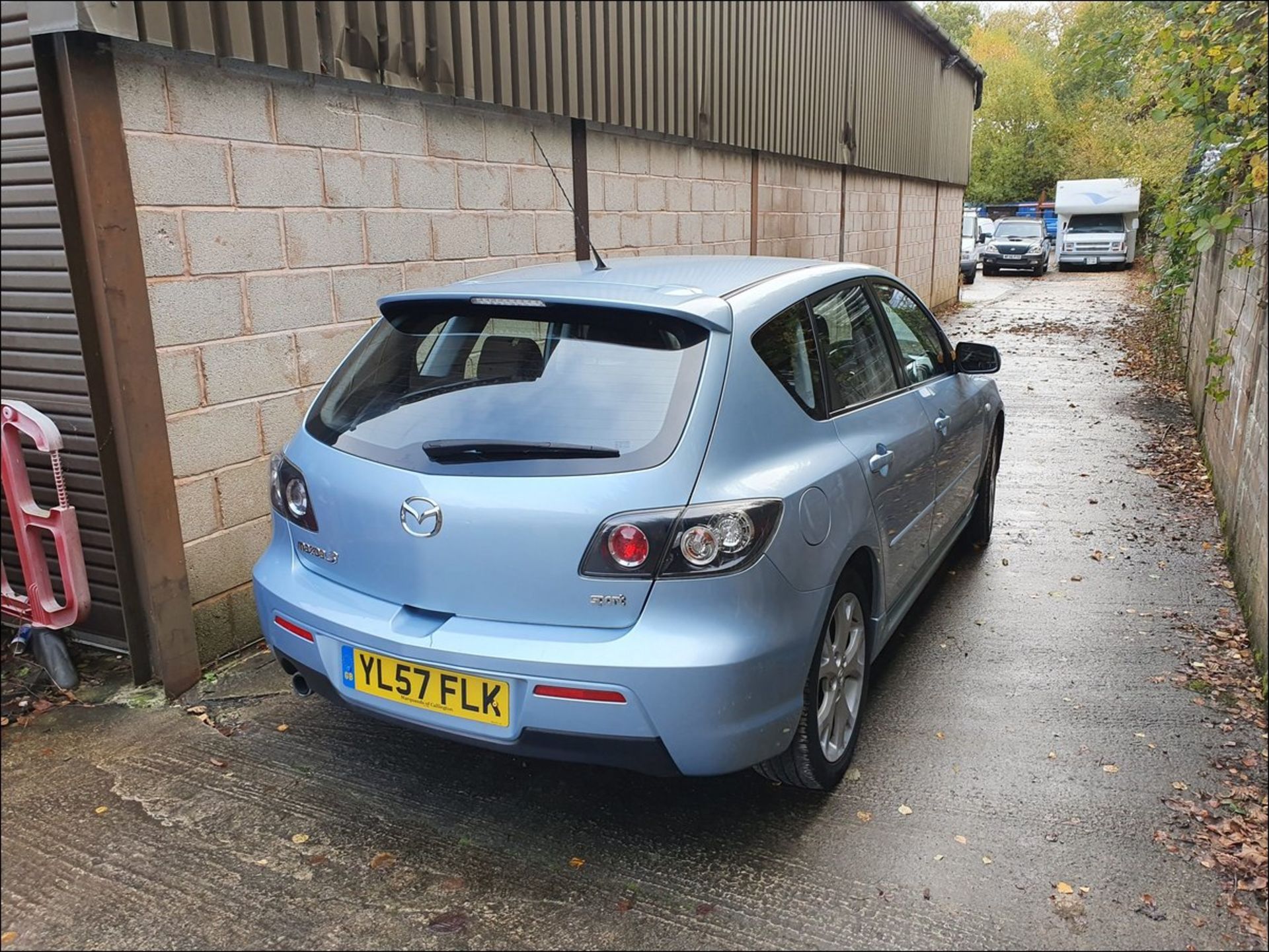 08/57 MAZDA 3 SPORT - 1999cc 5dr Hatchback (Blue, 92k) - Image 10 of 10