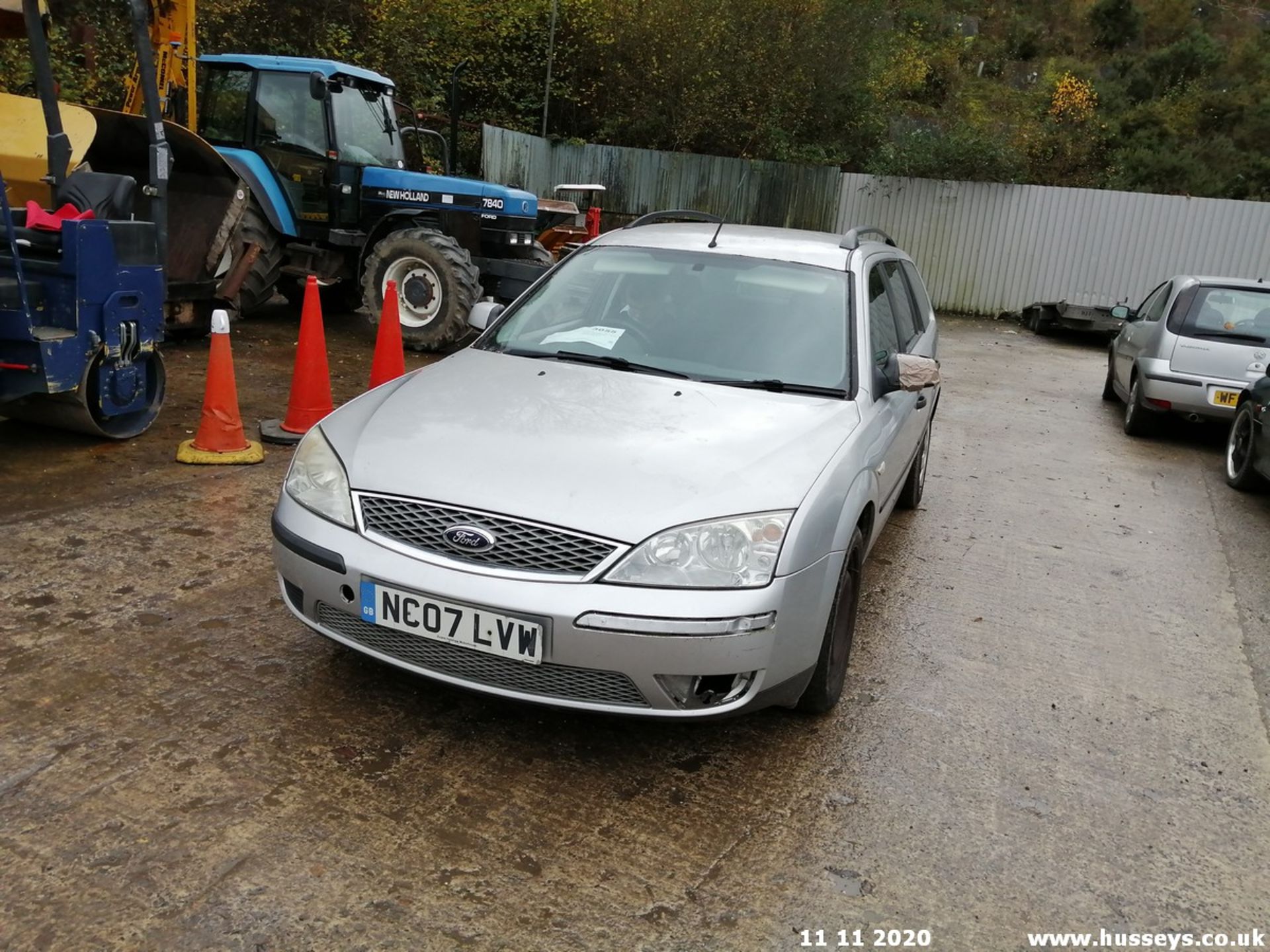 07/07 FORD MONDEO LX - 1798cc 5dr Estate (Silver, 105k) - Image 3 of 12