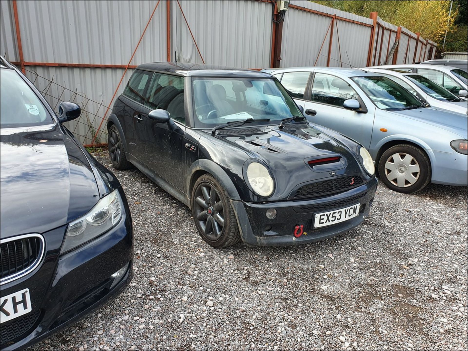 03/53 MINI MINI COOPER S - 1598cc 3dr Hatchback (Black, 112k) - Image 2 of 8