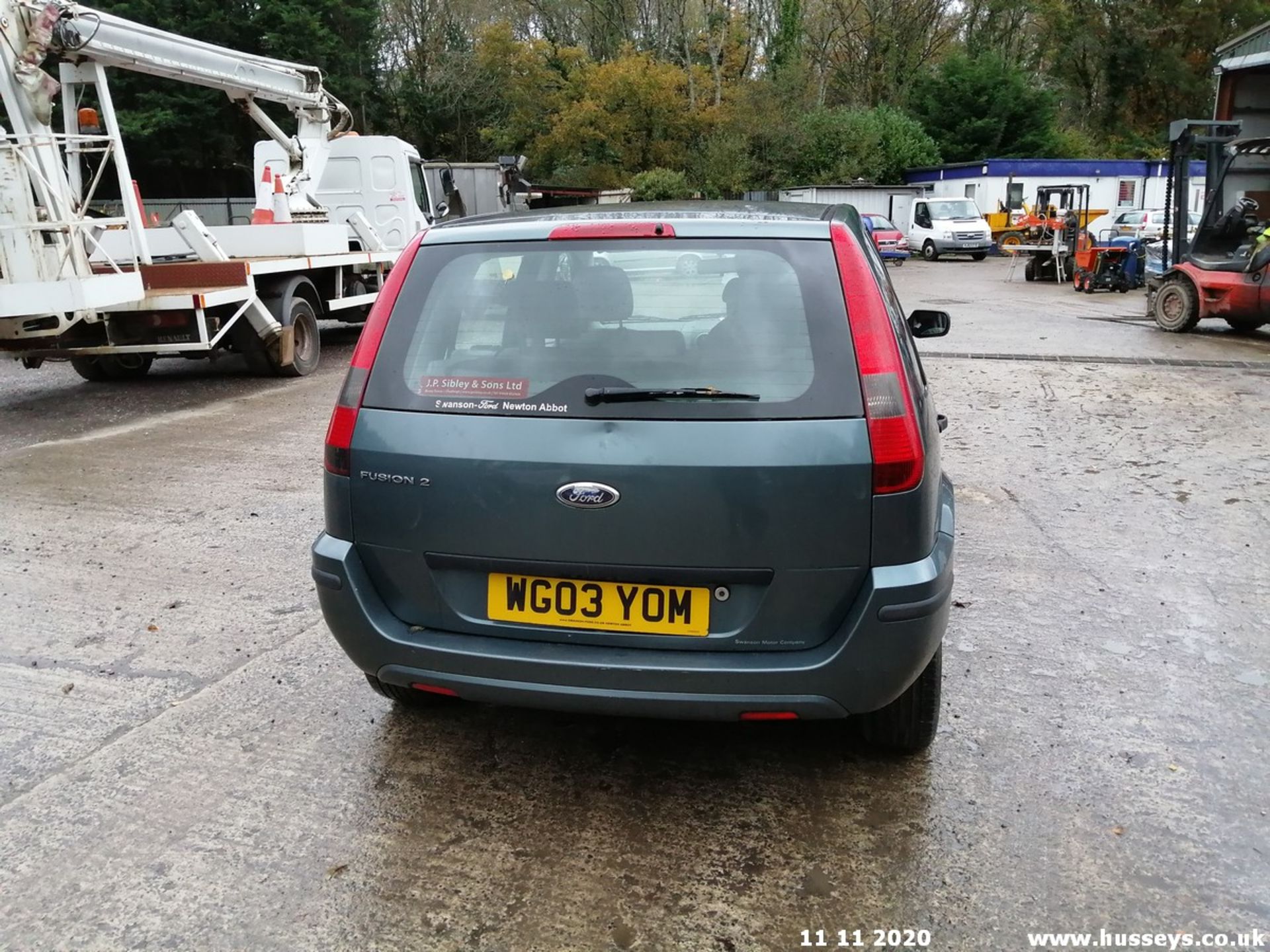 03/03 FORD FUSION 2 16V - 1596cc 5dr Hatchback (Green, 122k) - Image 8 of 11