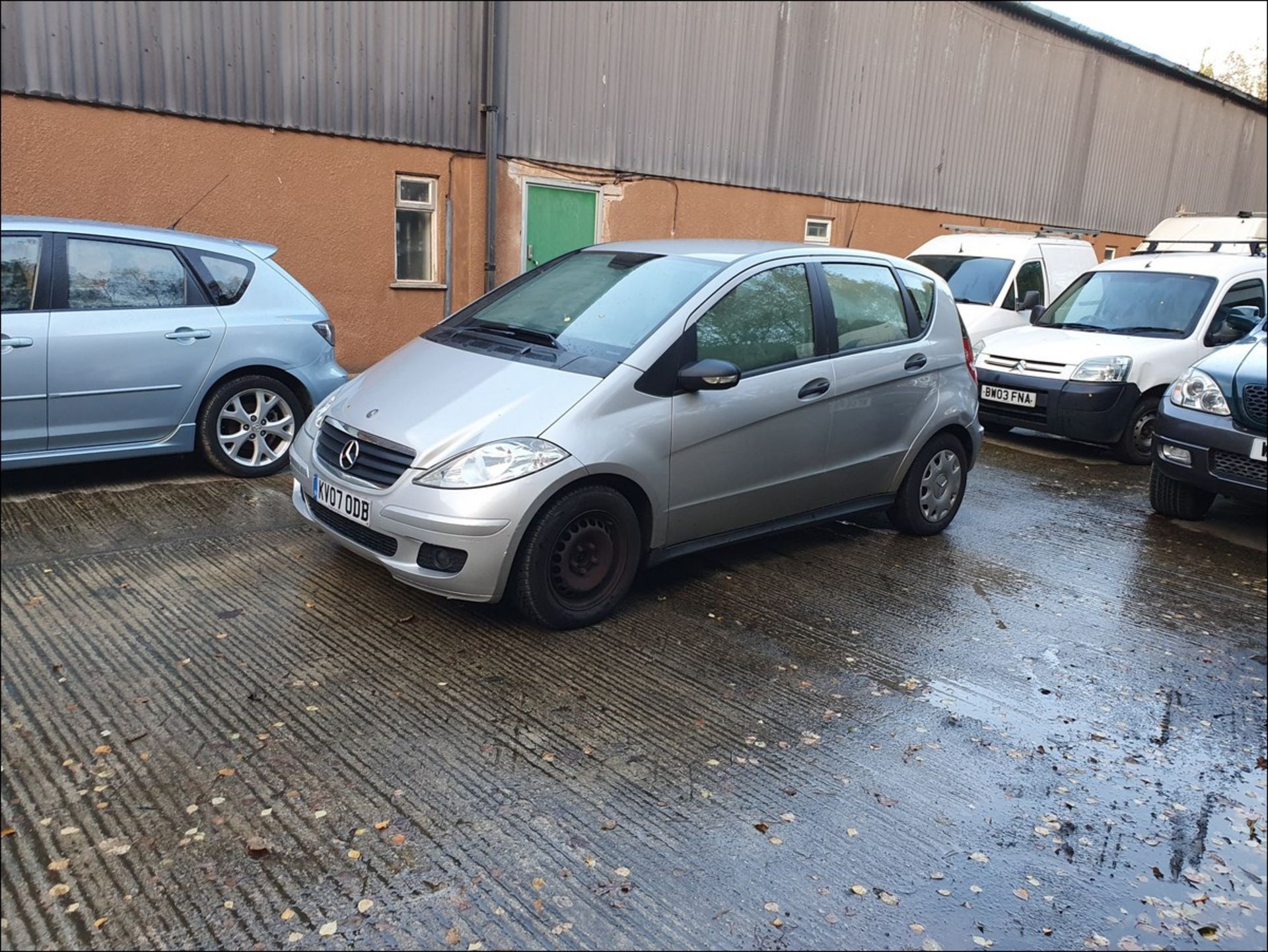 07/07 MERCEDES A160 CDI CLASSIC SE CVT - 1992cc 5dr Hatchback (Silver, 92k) - Image 2 of 11