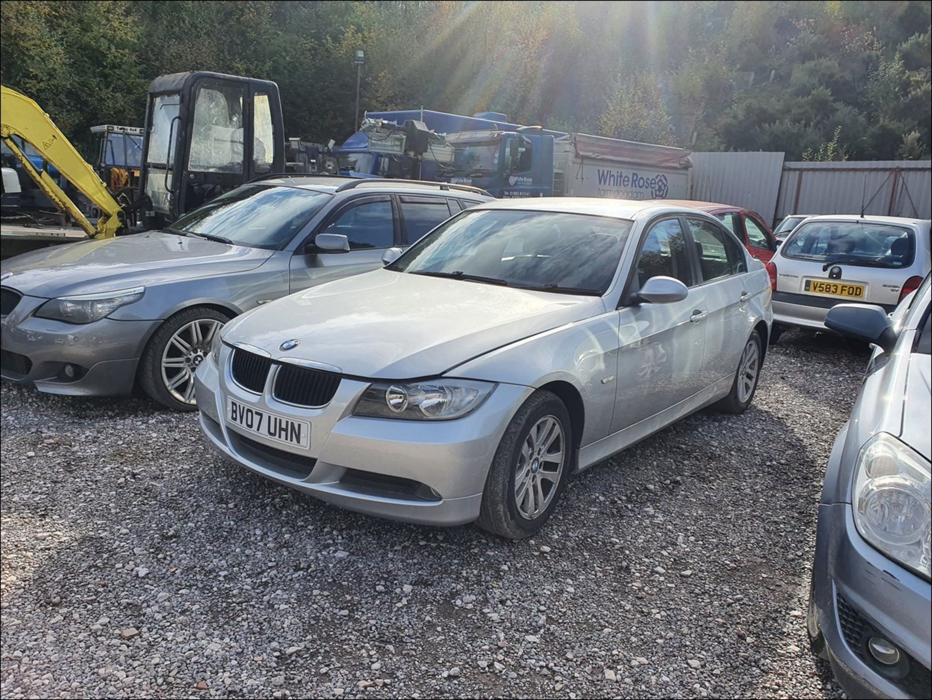 07/07 BMW 318I SE - 1995cc 4dr Saloon (Silver, 114k) - Image 4 of 8