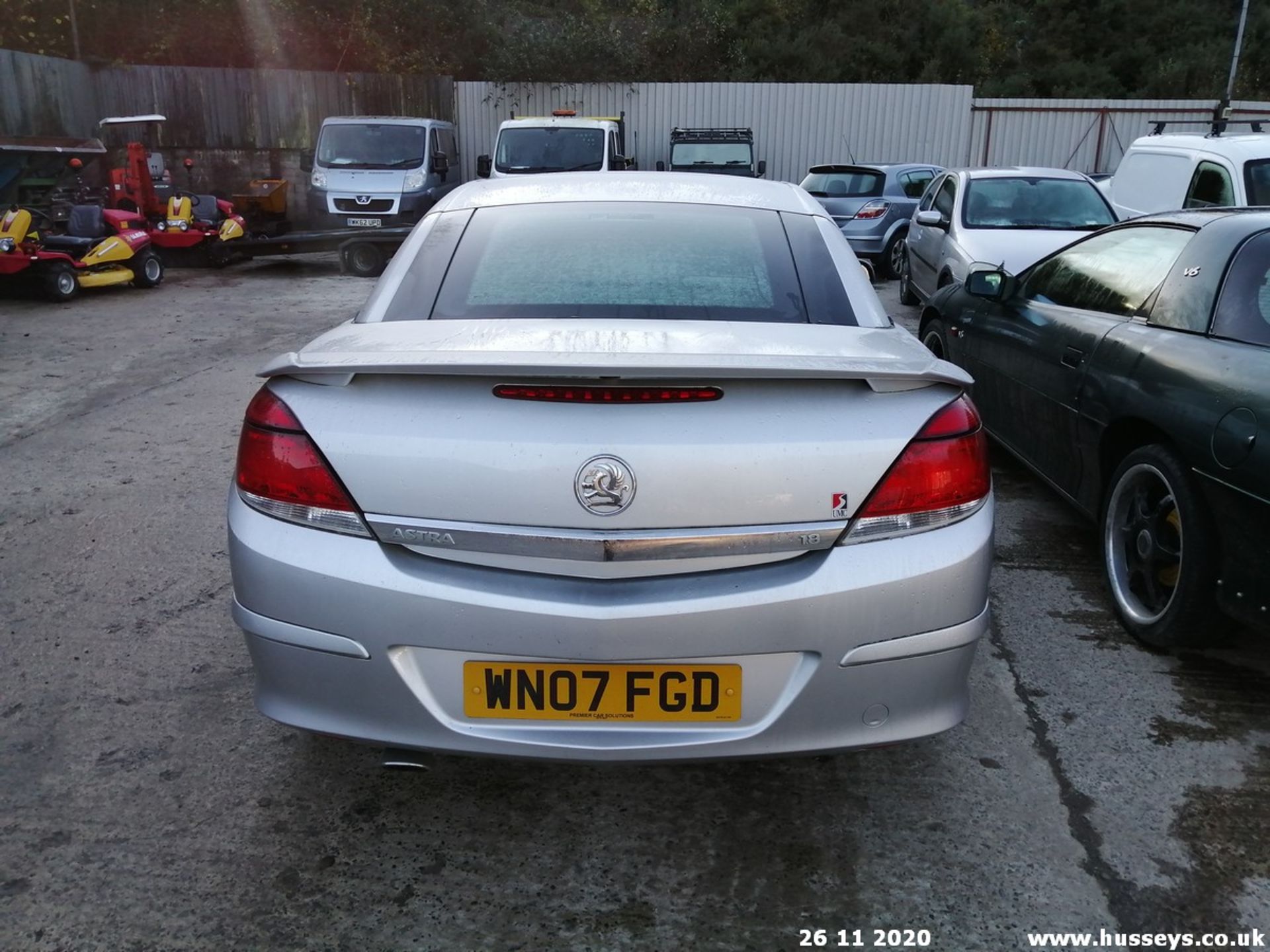 07/07 VAUXHALL ASTRA TWIN TOP DESIGN - 1796cc 3dr Convertible (Silver, 75k) - Image 8 of 10