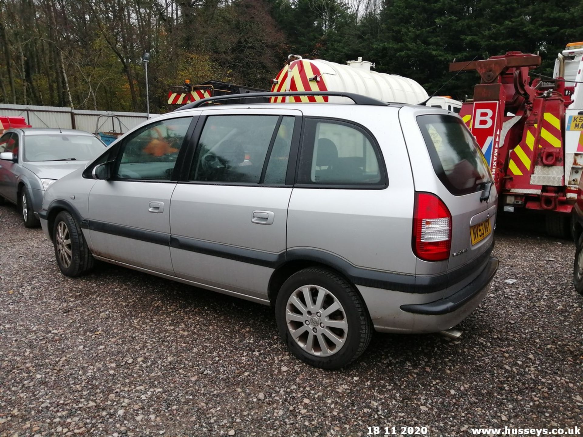 04/53 VAUXHALL ZAFIRA ELEGANCE 16V AUTO - 1796cc 5dr MPV (Silver, 94k) - Image 3 of 12