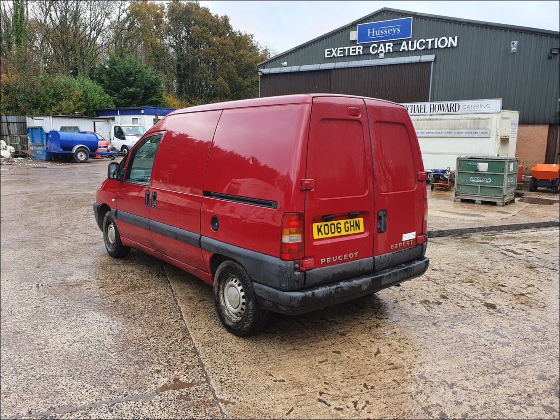 06/06 PEUGEOT EXPERT 815D - 1868cc 6dr Van (Red, 189k) - Image 11 of 11