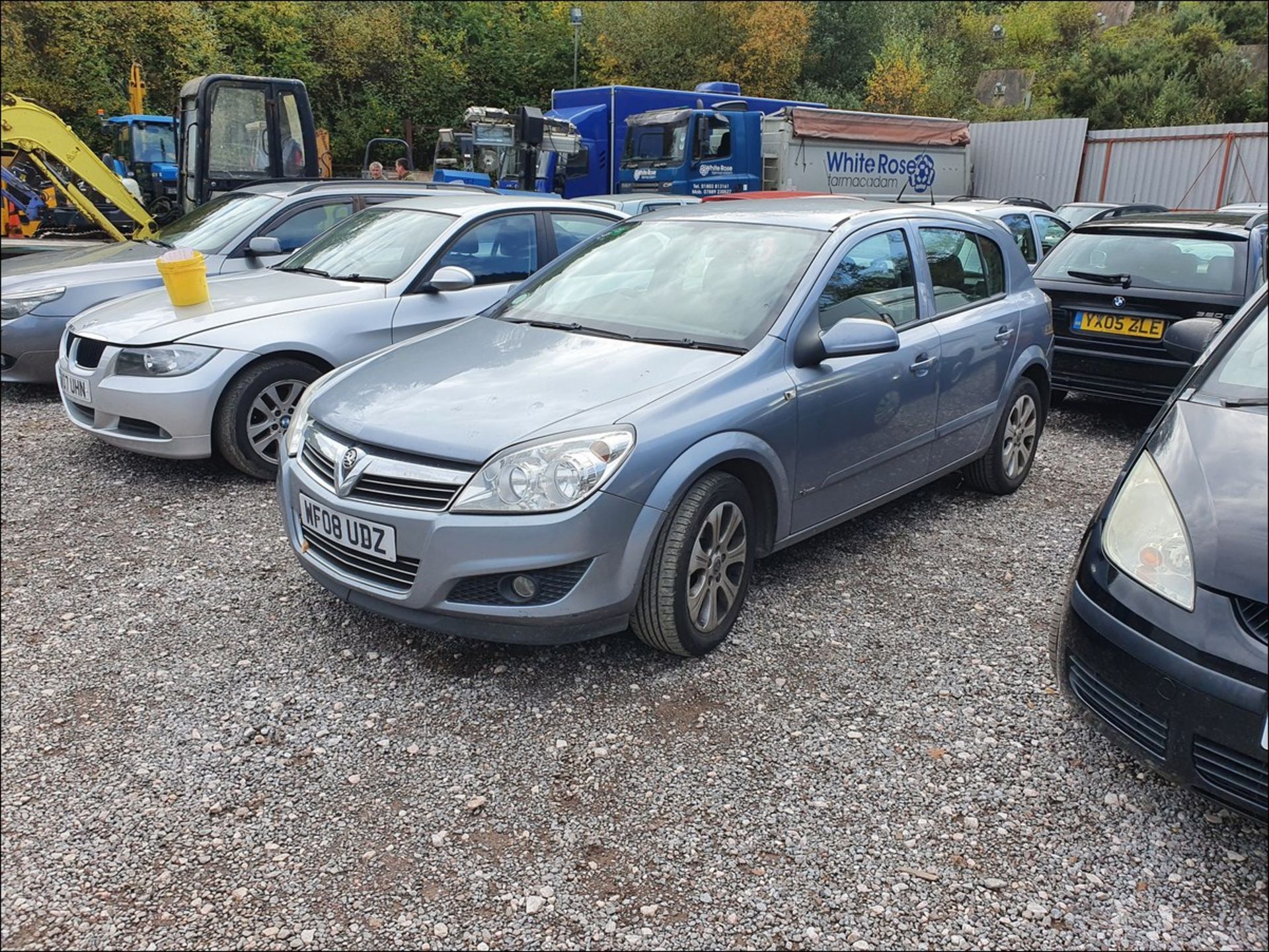 08/08 VAUXHALL ASTRA BREEZE CDTI - 1686cc 5dr Hatchback (Silver, 137k) - Image 3 of 9