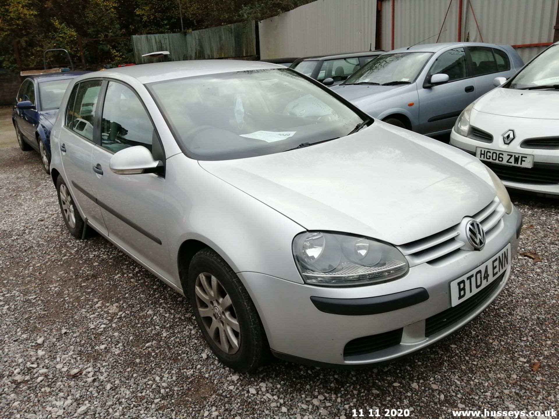 04/04 VOLKSWAGEN GOLF S - 1390cc 5dr Hatchback (Silver, 136k) - Image 4 of 14