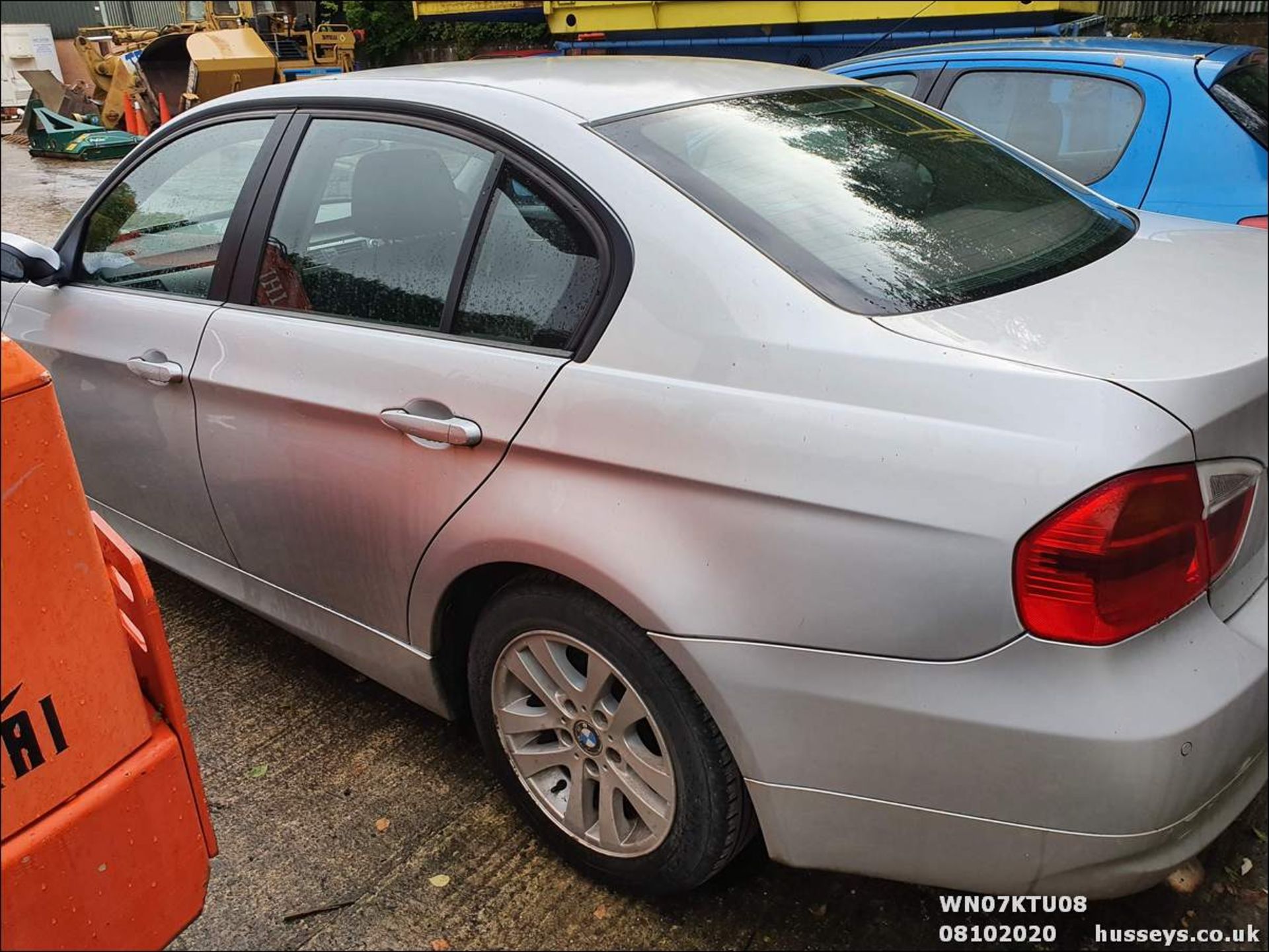 07/07 BMW 320D SE AUTO 4dr Saloon (Silver, 213k) - Image 8 of 9