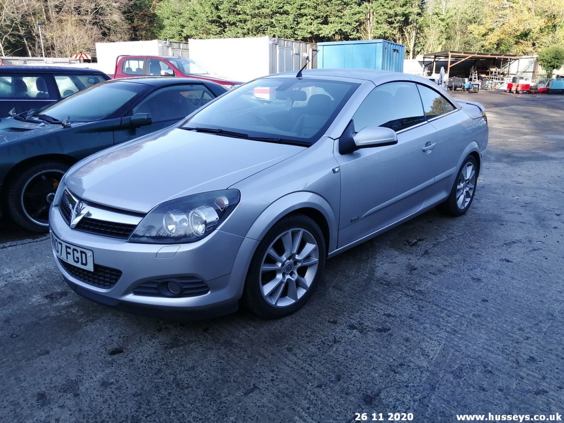 07/07 VAUXHALL ASTRA TWIN TOP DESIGN - 1796cc 3dr Convertible (Silver, 75k)