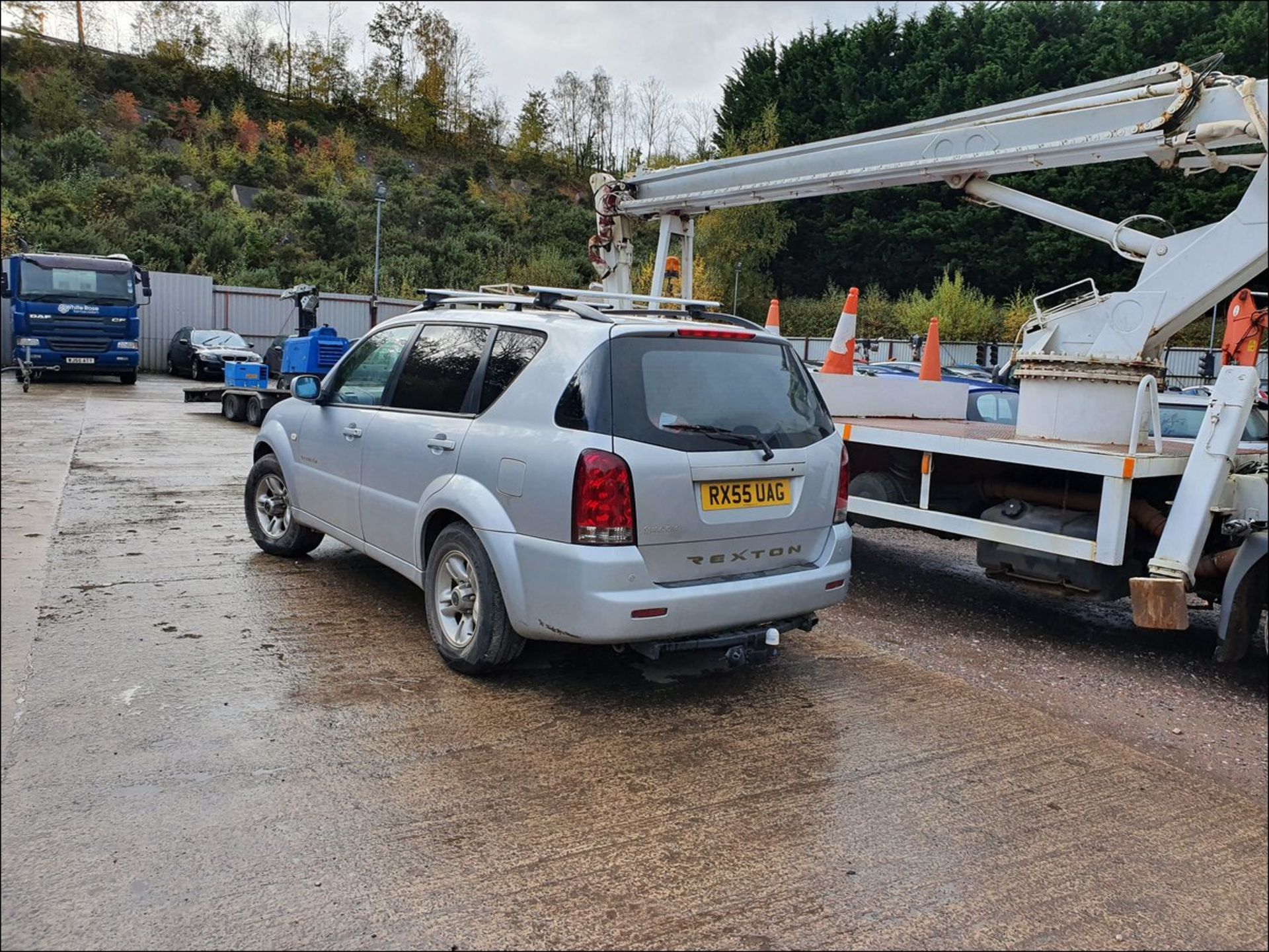 05/55 SSANGYONG REXTON RX270 C - 2696cc 2dr Van (Silver, 110k) - Image 2 of 9