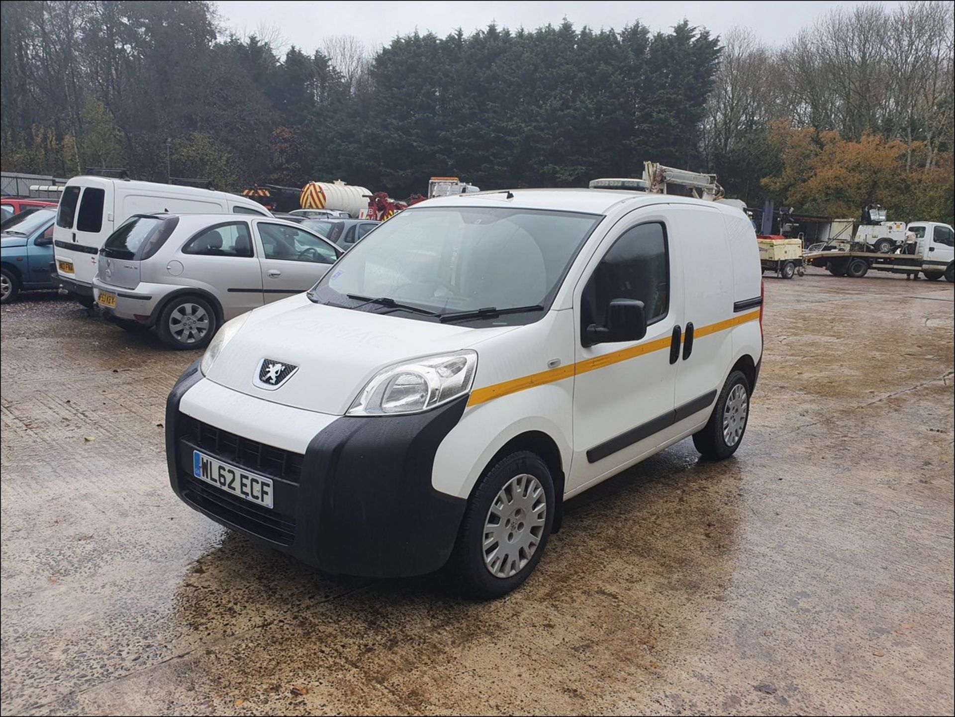 12/62 PEUGEOT BIPPER SE HDI - 1248cc 5dr Van (White, 77k) - Image 2 of 10