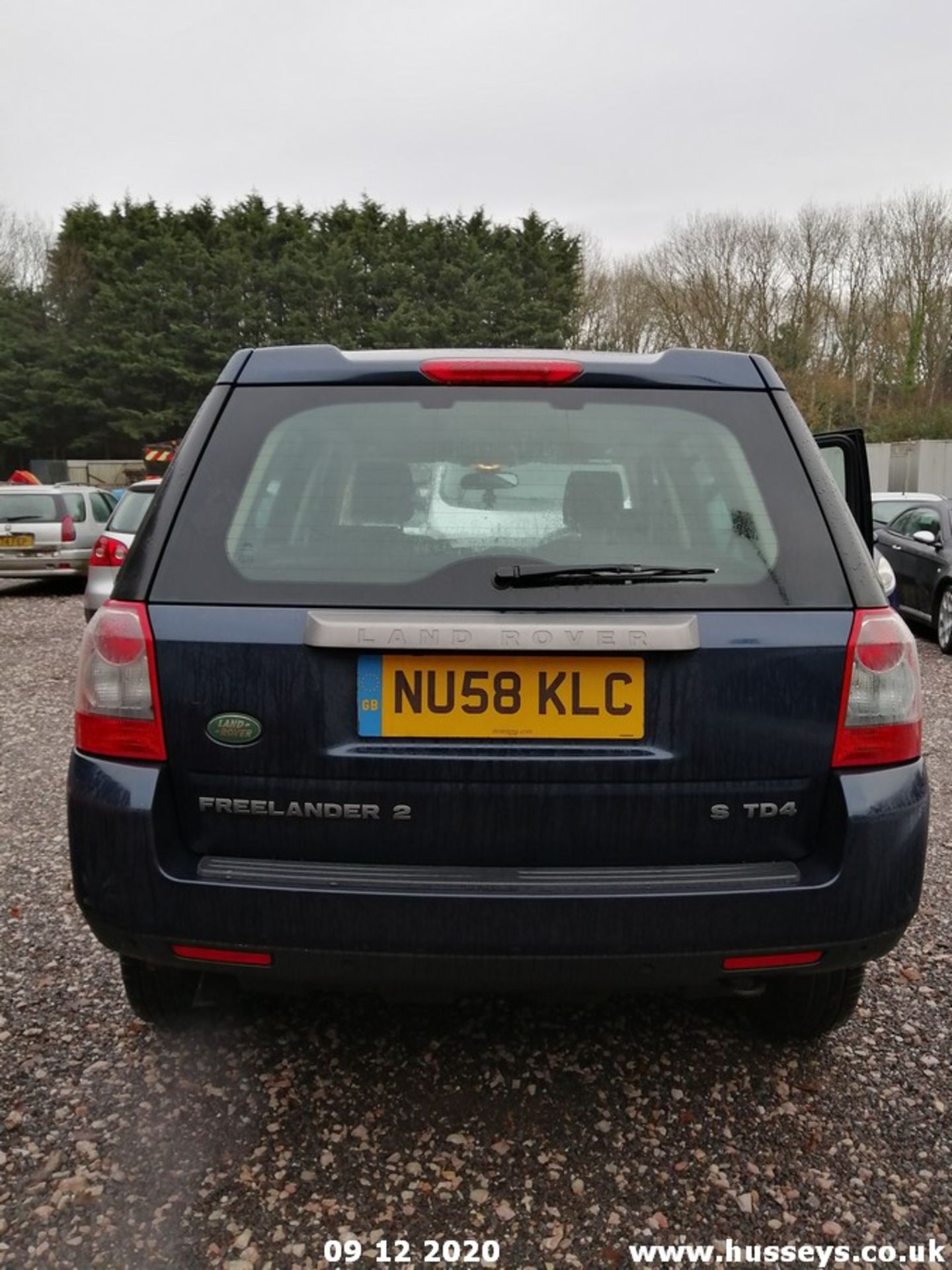 09/58 LAND ROVER FREELANDER S TD4 - 2179cc 5dr Estate (Blue, 127k) - Image 8 of 11