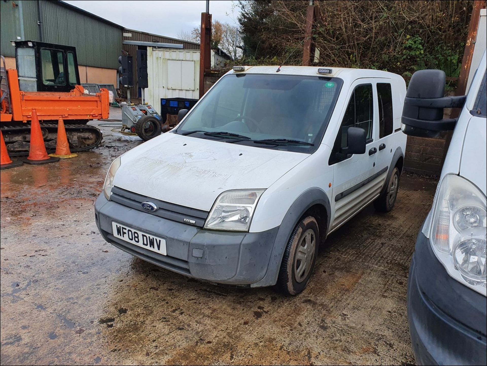 08/08 FORD TRANSIT CONN T210 L75 - 1753cc 6dr Van (White, 62k) - Image 5 of 9