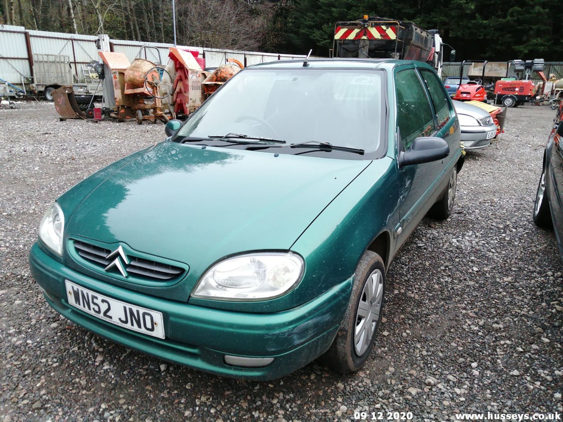 02/52 CITROEN SAXO 1.1I DESIRE - 1124cc 3dr Hatchback (Green, 124k) - Image 4 of 12