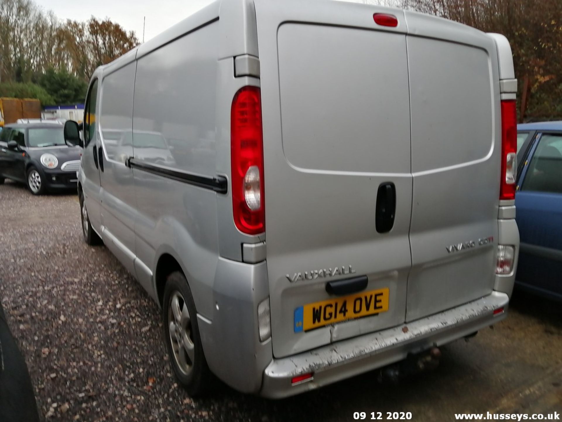 14/14 VAUXHALL VIVARO 2900 SPORTIVE CDTI - 1995cc 3dr Box Van (Silver, 119k) - Image 3 of 10