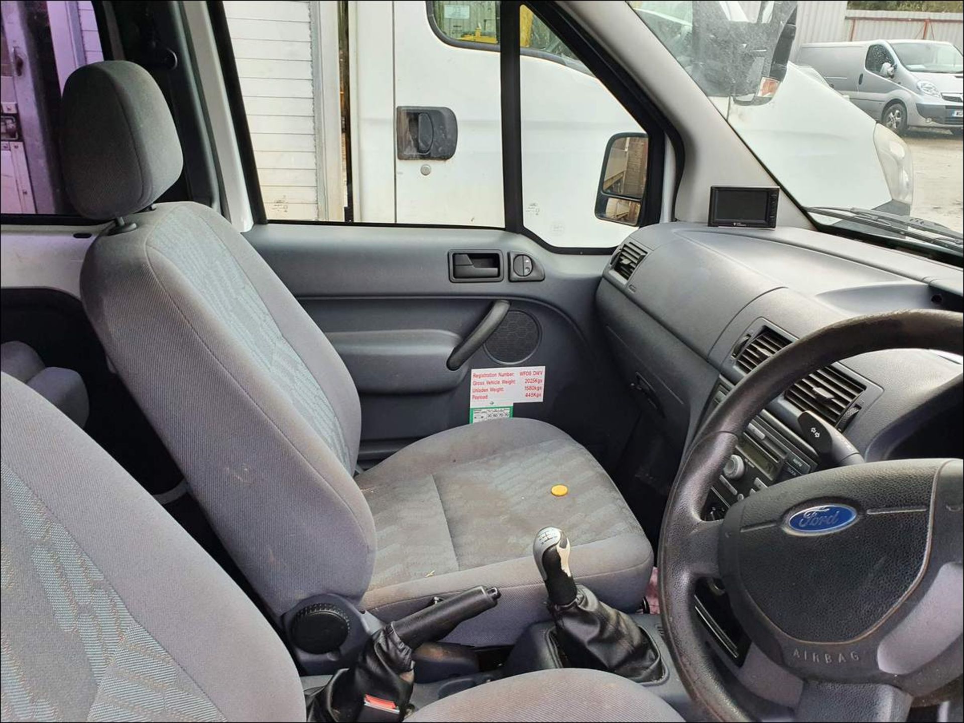 08/08 FORD TRANSIT CONN T210 L75 - 1753cc 6dr Van (White, 62k) - Image 3 of 9