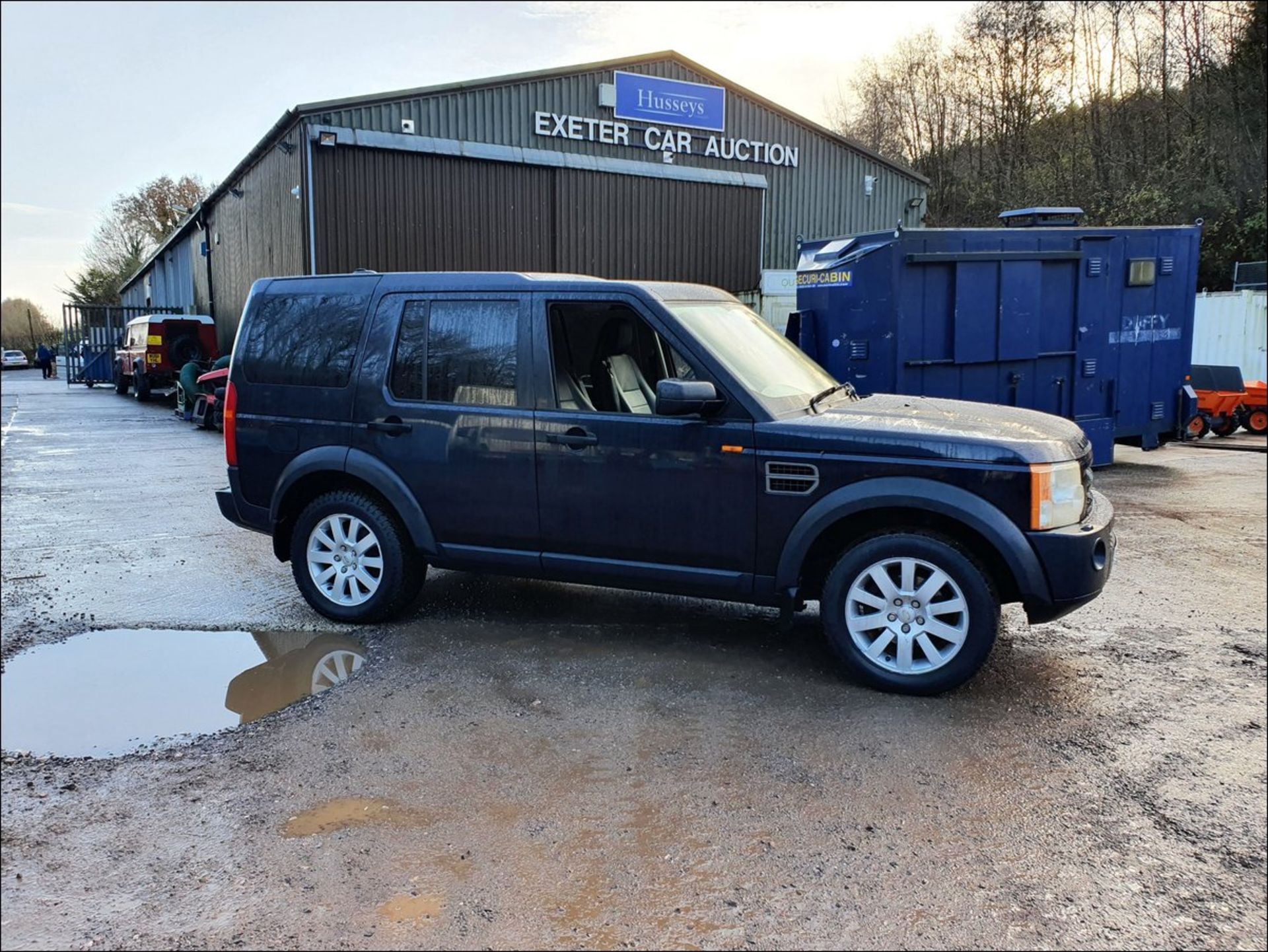 05/55 LAND ROVER DISCOVERY 3 TDV6 SE AUTO - 2720cc 5dr Estate (Blue, 235k) - Image 11 of 11