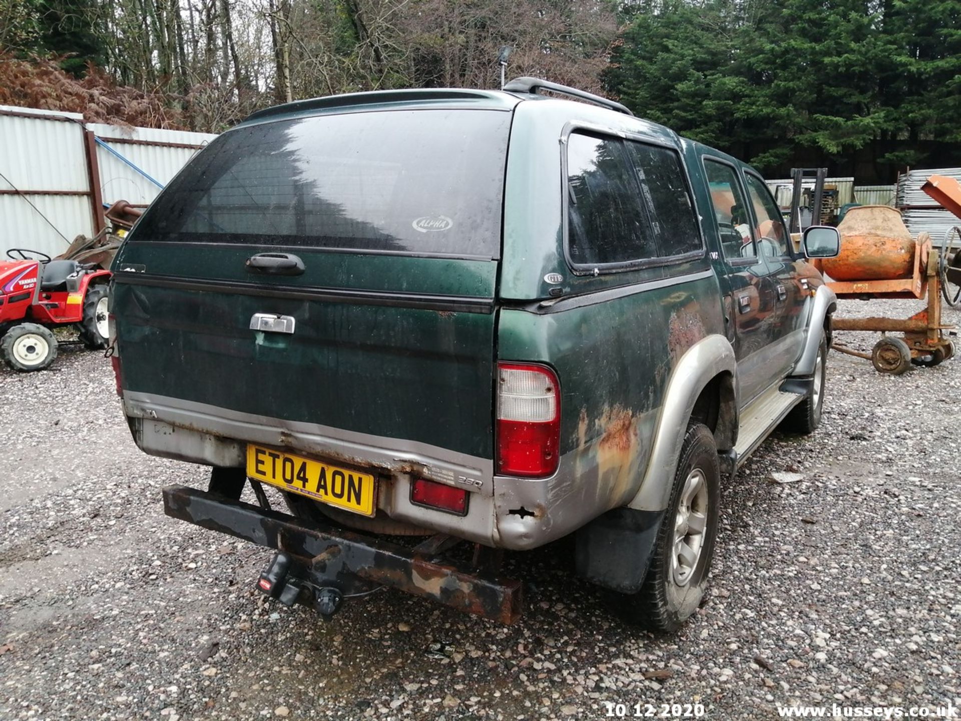 04/04 TOYOTA HILUX 280 VX MWB - 2494cc 4dr Pickup (Green, 191k) - Image 5 of 11