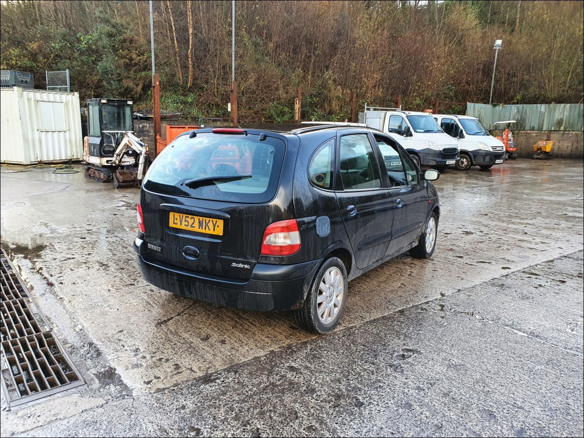 02/52 RENAULT MEGANE SCENIC FIDJI 16V - 1598cc 5dr MPV (Black, 151k) - Image 13 of 13