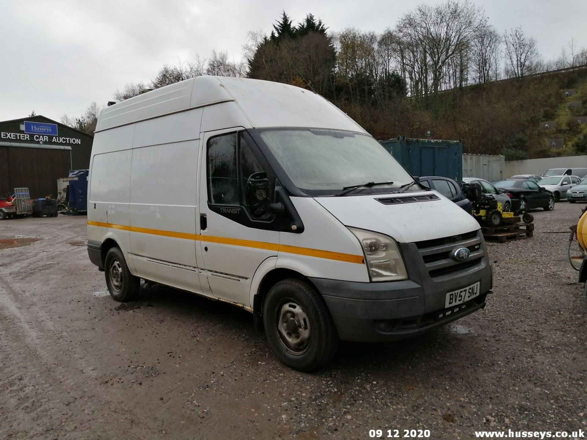 08/57 FORD TRANSIT 100 T350M RWD - 2402cc Van (White, 144k) - Image 5 of 6