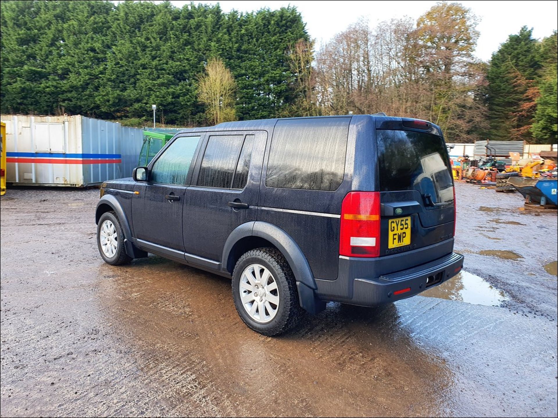 05/55 LAND ROVER DISCOVERY 3 TDV6 SE AUTO - 2720cc 5dr Estate (Blue, 235k) - Image 3 of 11