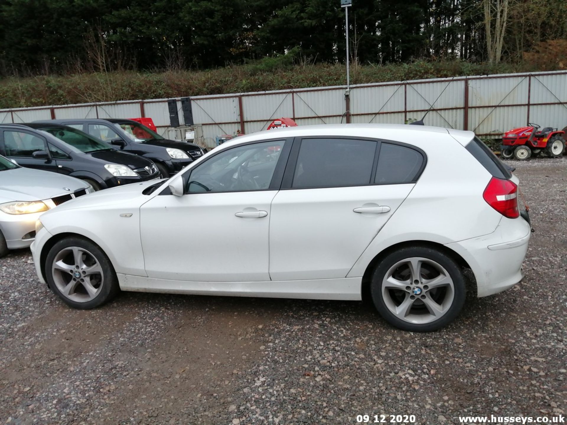 10/60 BMW 116D SPORT - 1995cc 5dr Hatchback (White, 142k) - Image 7 of 10