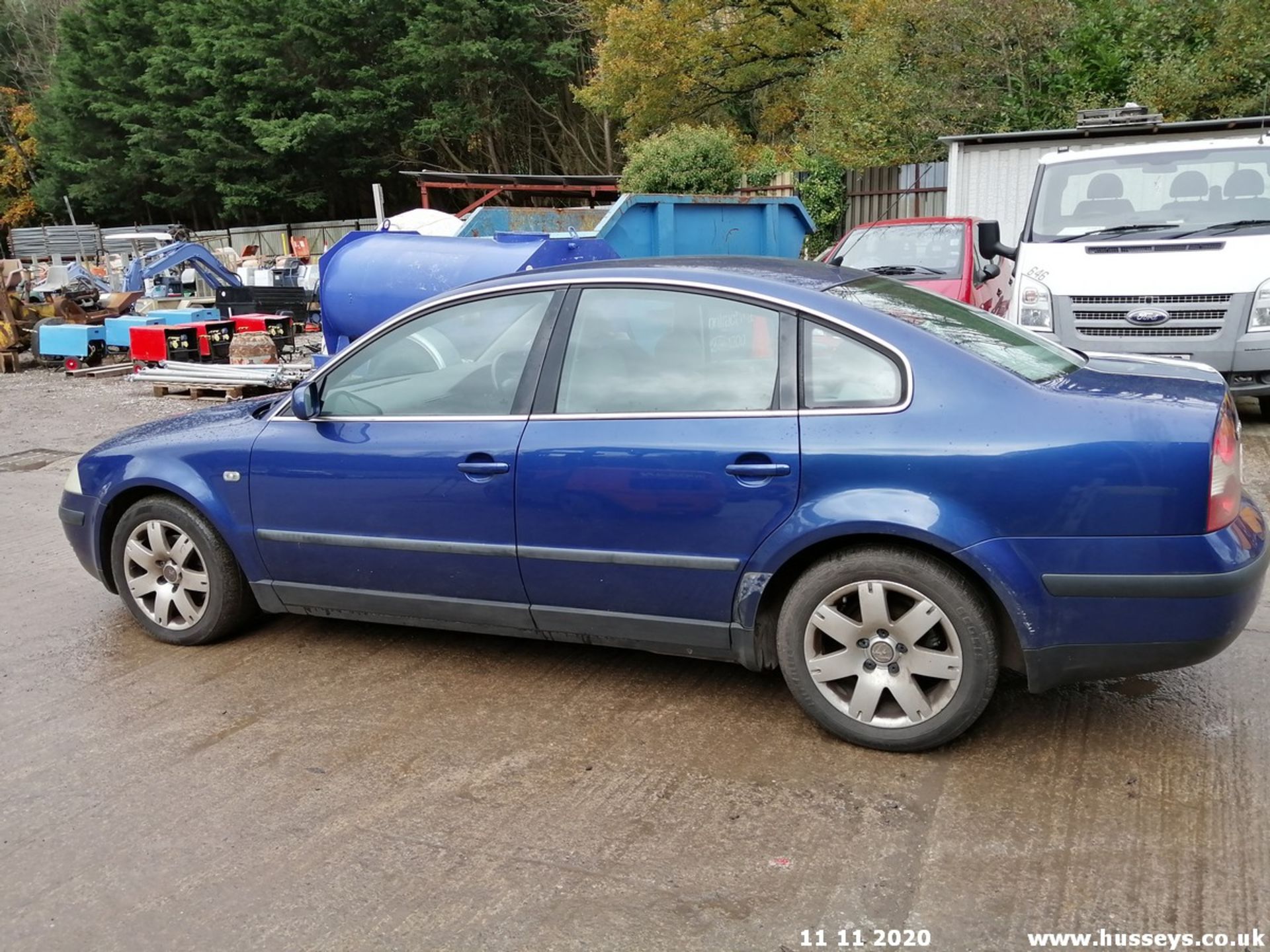 2001 VOLKSWAGEN PASSAT SPORT - 1984cc 4dr Saloon (Blue, 235k) - Image 5 of 11