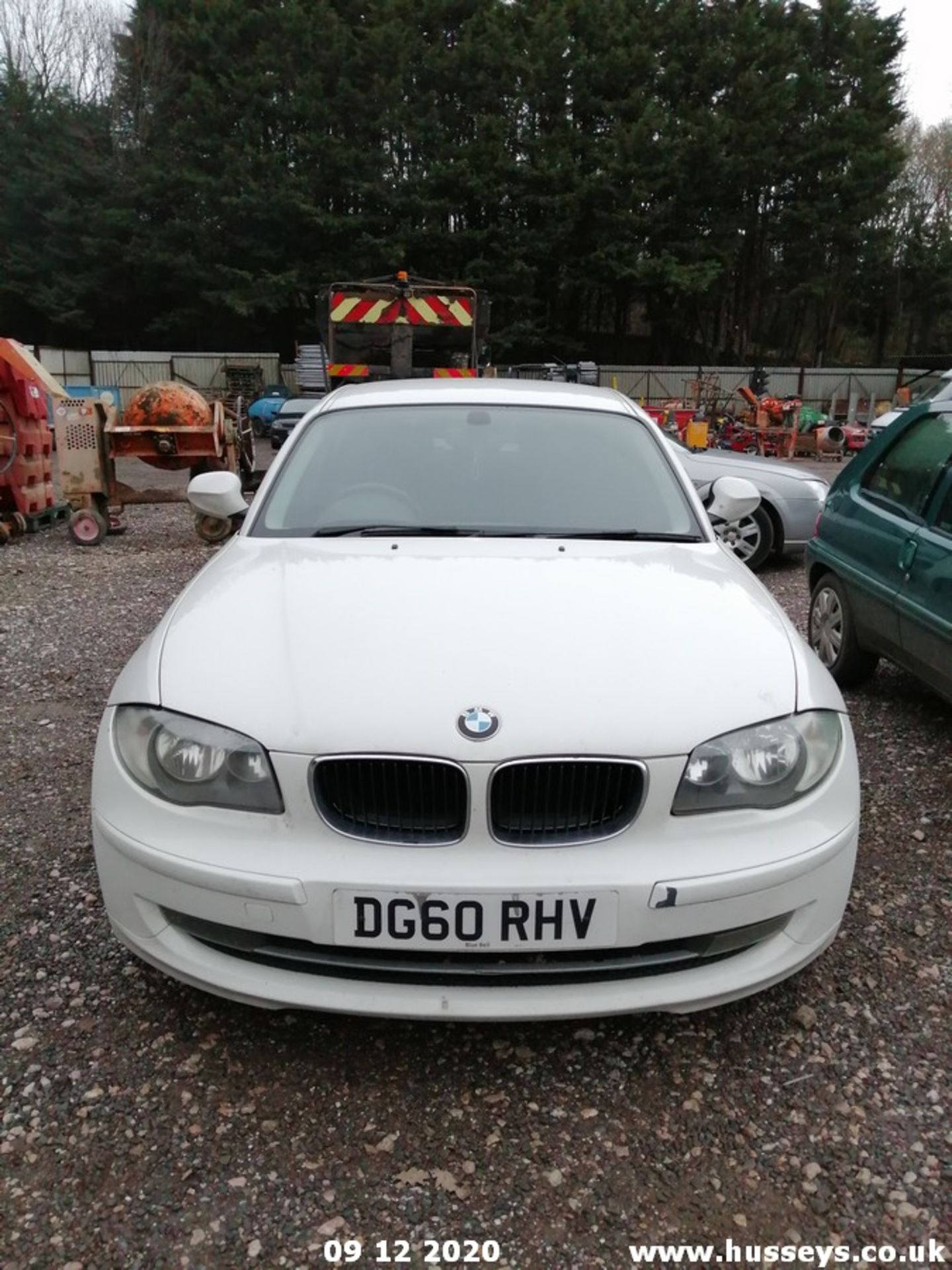 10/60 BMW 116D SPORT - 1995cc 5dr Hatchback (White, 142k) - Image 2 of 10
