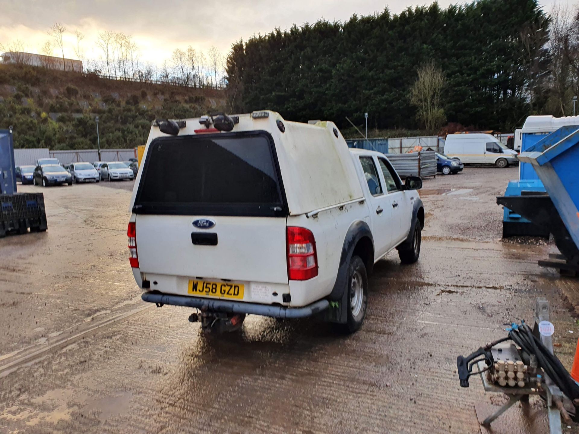 08/58 FORD RANGER D/C 4WD - 2500cc 4dr Pickup (White, 45k) - Image 3 of 14