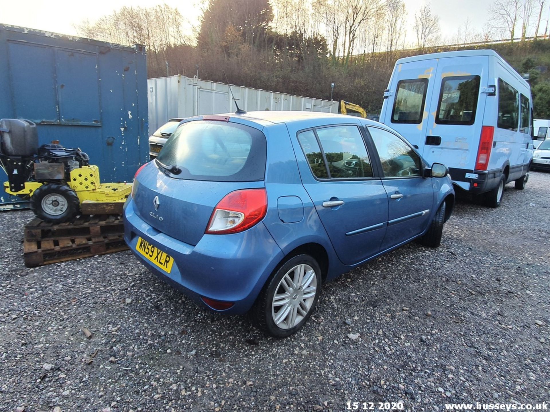 09/59 RENAULT CLIO INITIALE T-T DCI 106 - 1461cc 5dr Hatchback (Blue, 81k) - Image 12 of 13