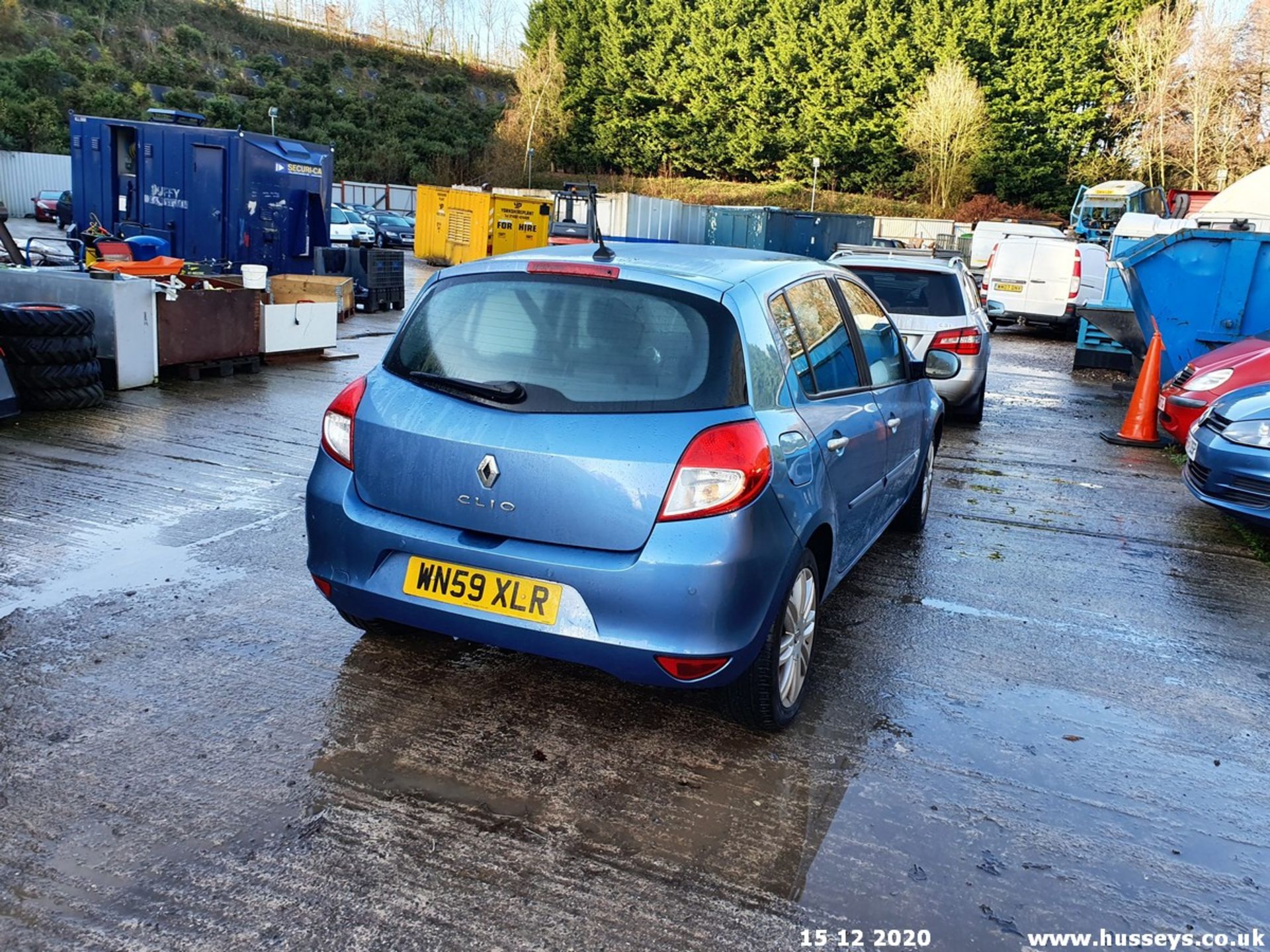 09/59 RENAULT CLIO INITIALE T-T DCI 106 - 1461cc 5dr Hatchback (Blue, 81k) - Image 4 of 13