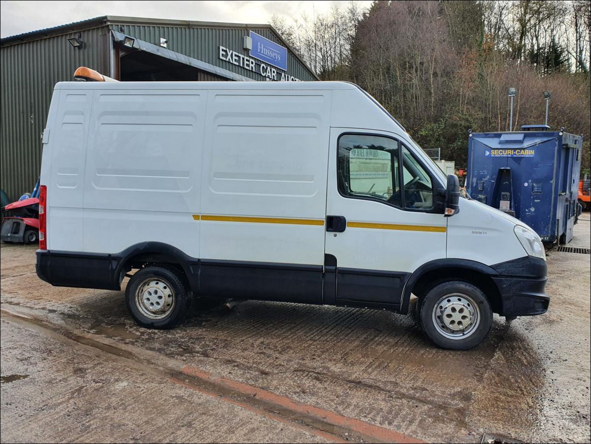 12/62 IVECO DAILY 35S11 SWB - 2287cc Van (White, 69k) - Image 3 of 8