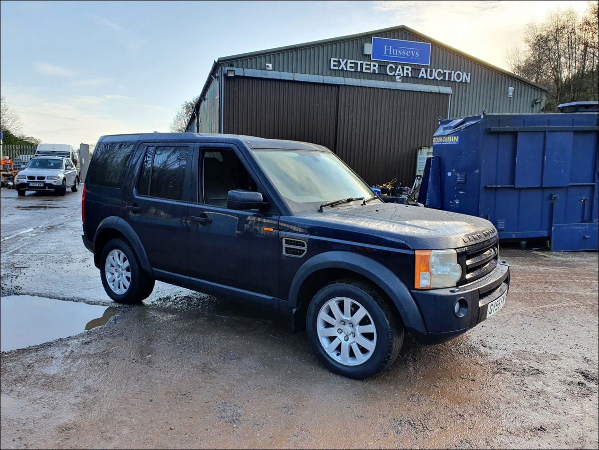 05/55 LAND ROVER DISCOVERY 3 TDV6 SE AUTO - 2720cc 5dr Estate (Blue, 235k) - Image 5 of 11