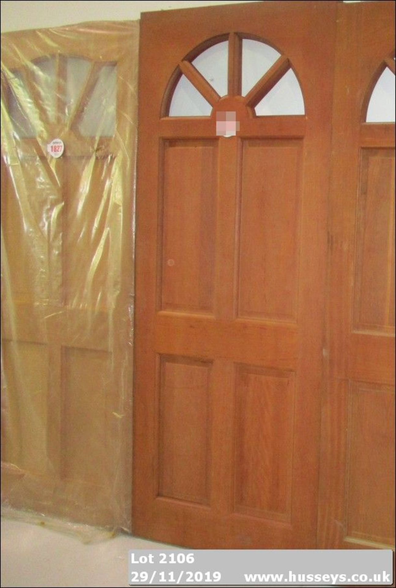 HARDWOOD EXTERNAL DOOR 2'8" (813MM) X 6'8" (2032MM)