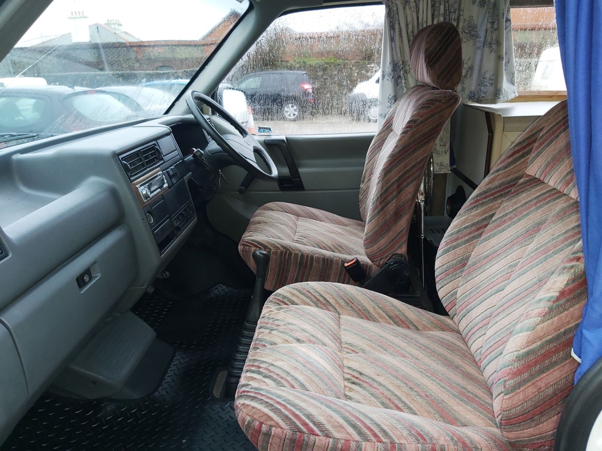 1993 VW Transporter Motor Caravan - Image 15 of 17