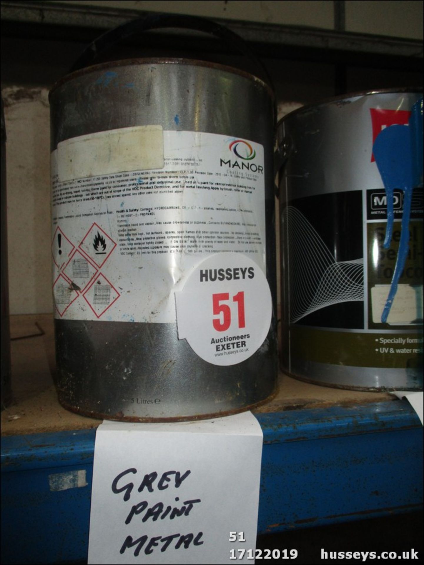 GREY METAL PAINT