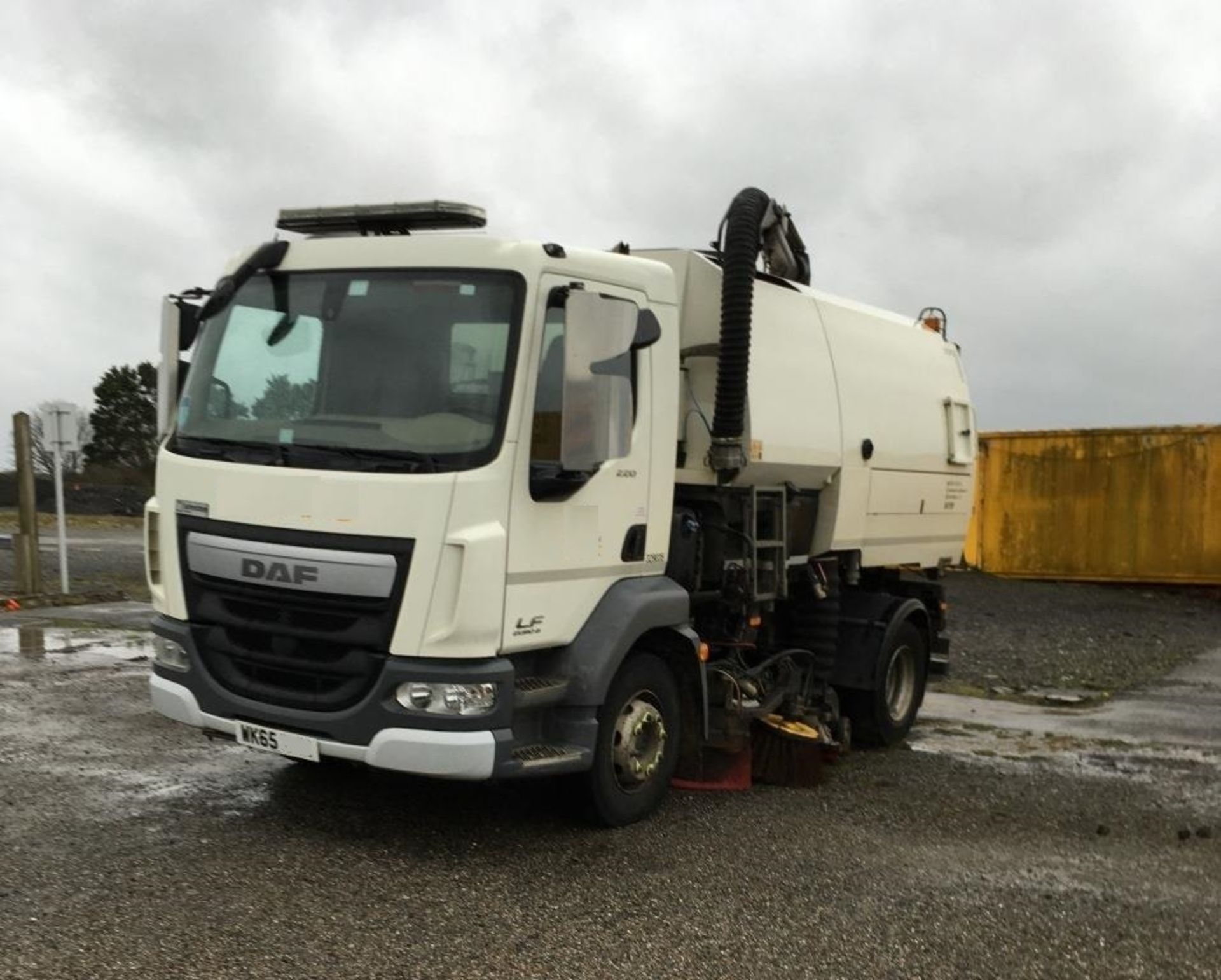 2016 DAF LF55 Fitted Johnson VT651 Sweeper (52k km) - Image 5 of 14