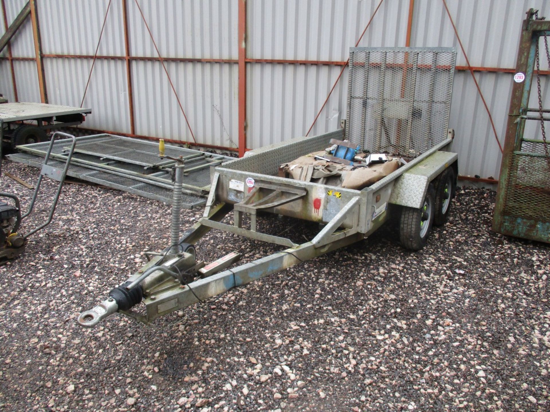 INDESPENSION TWIN AXLE PLANT TRAILER