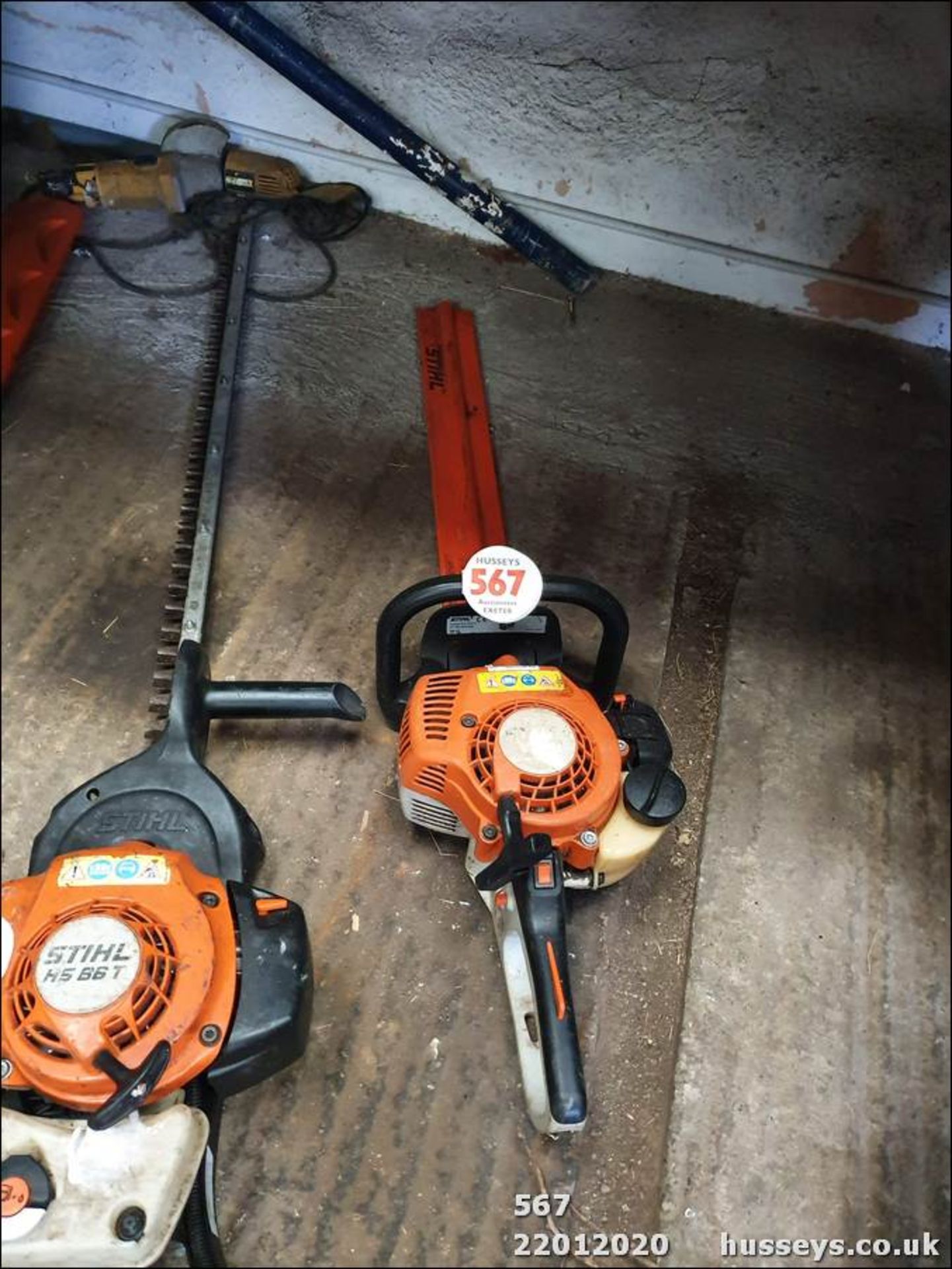 STIHL HEDGE CUTTER