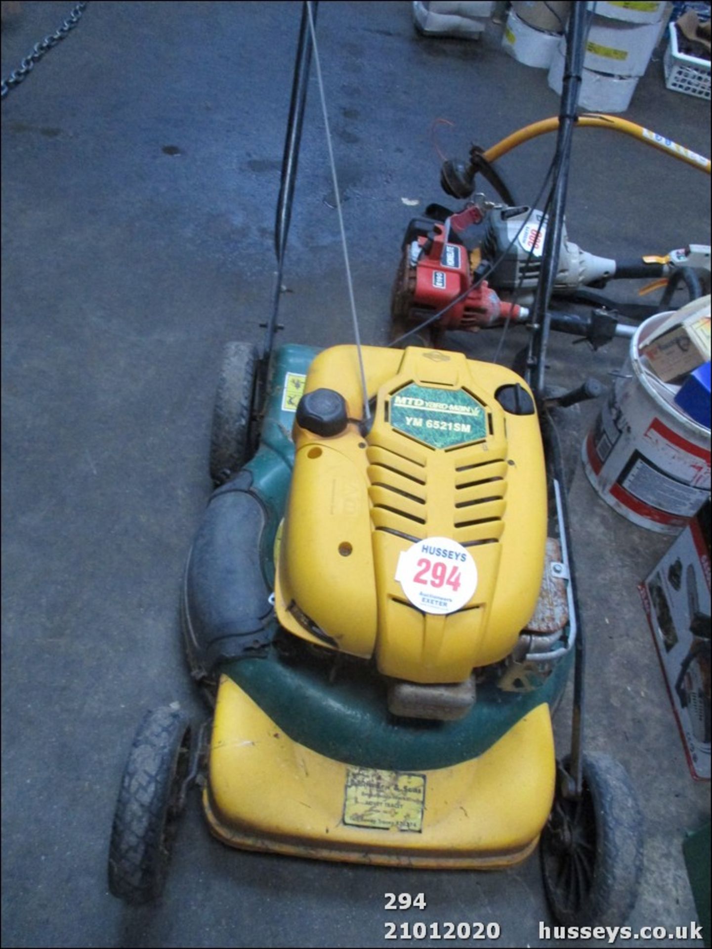 MTD YARDMAN MULCHING MOWER