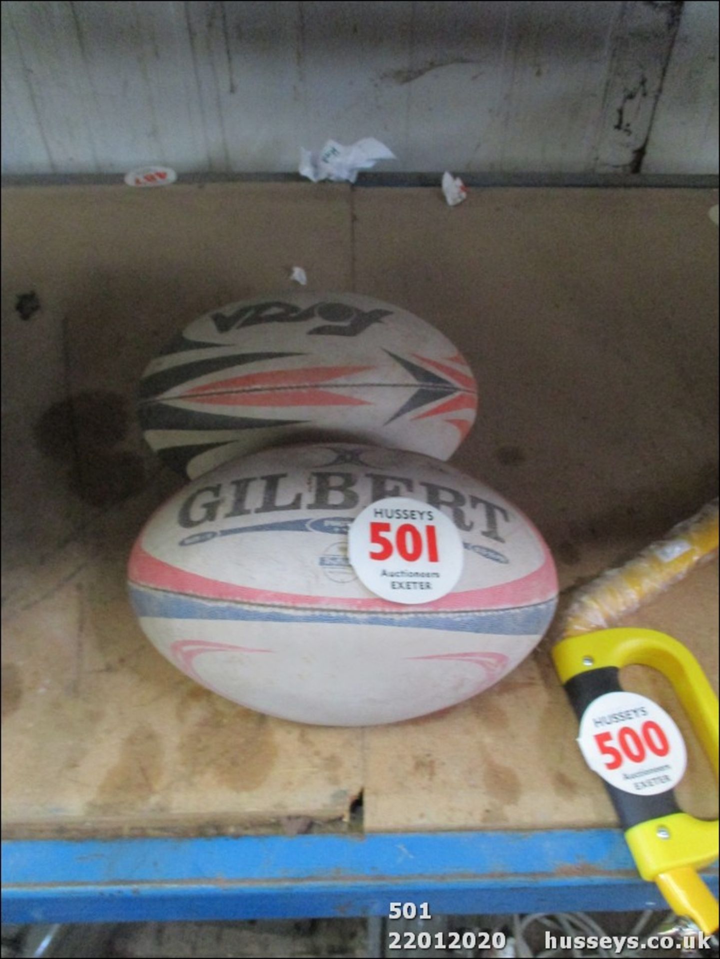 2 RUGBY BALLS