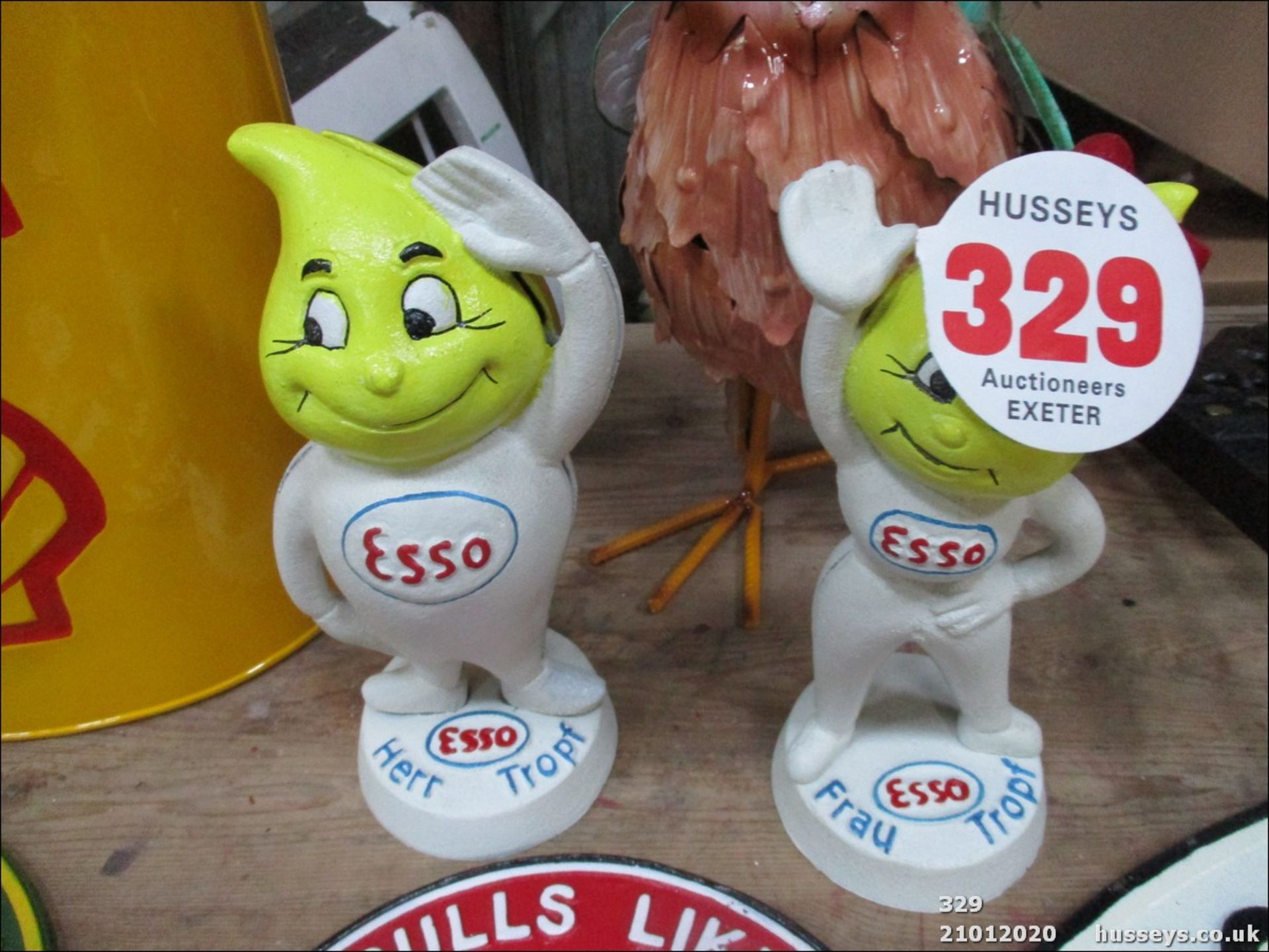 2 ESSO CHARACTERS