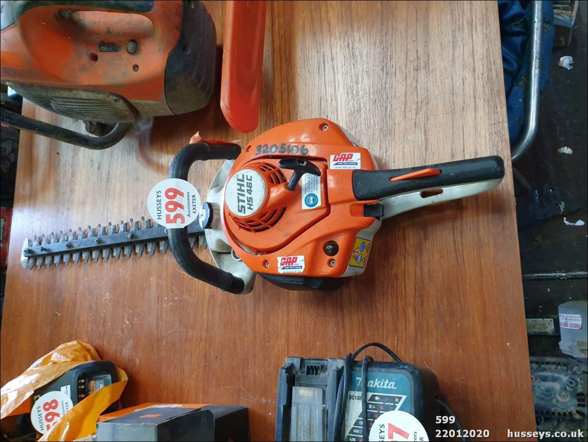 STIHL HEDGE TRIMMER