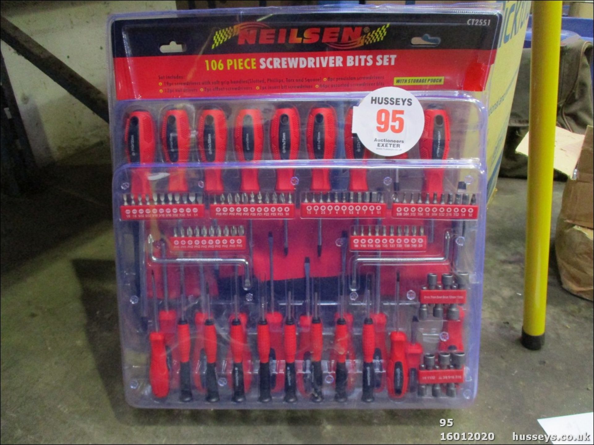 SCREWDRIVER SET