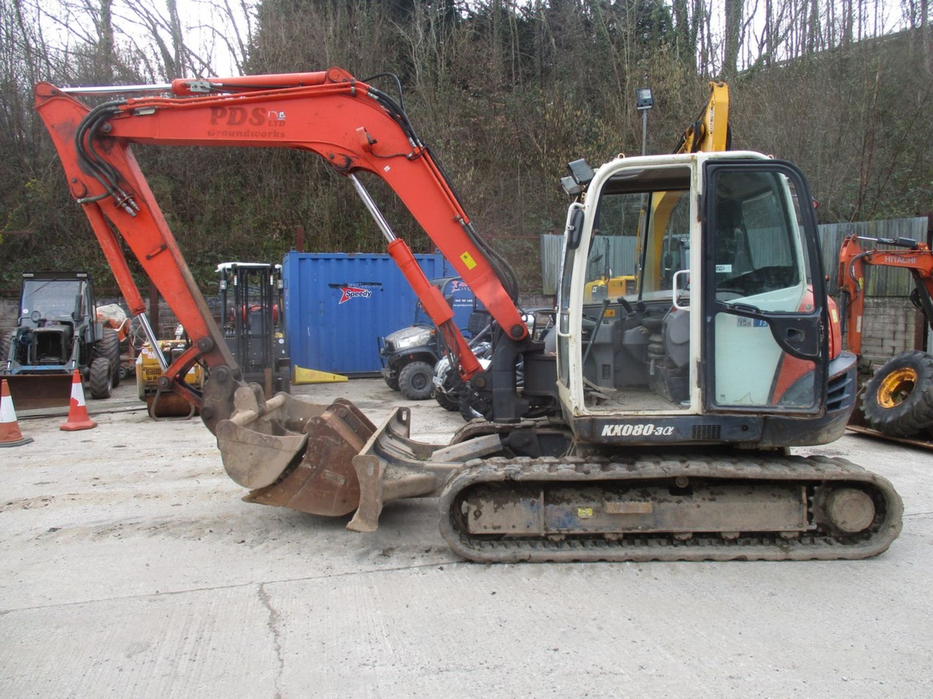 KUBOTA KX080-3 EXCAVATOR 2009 C/W 2 BUCKETS