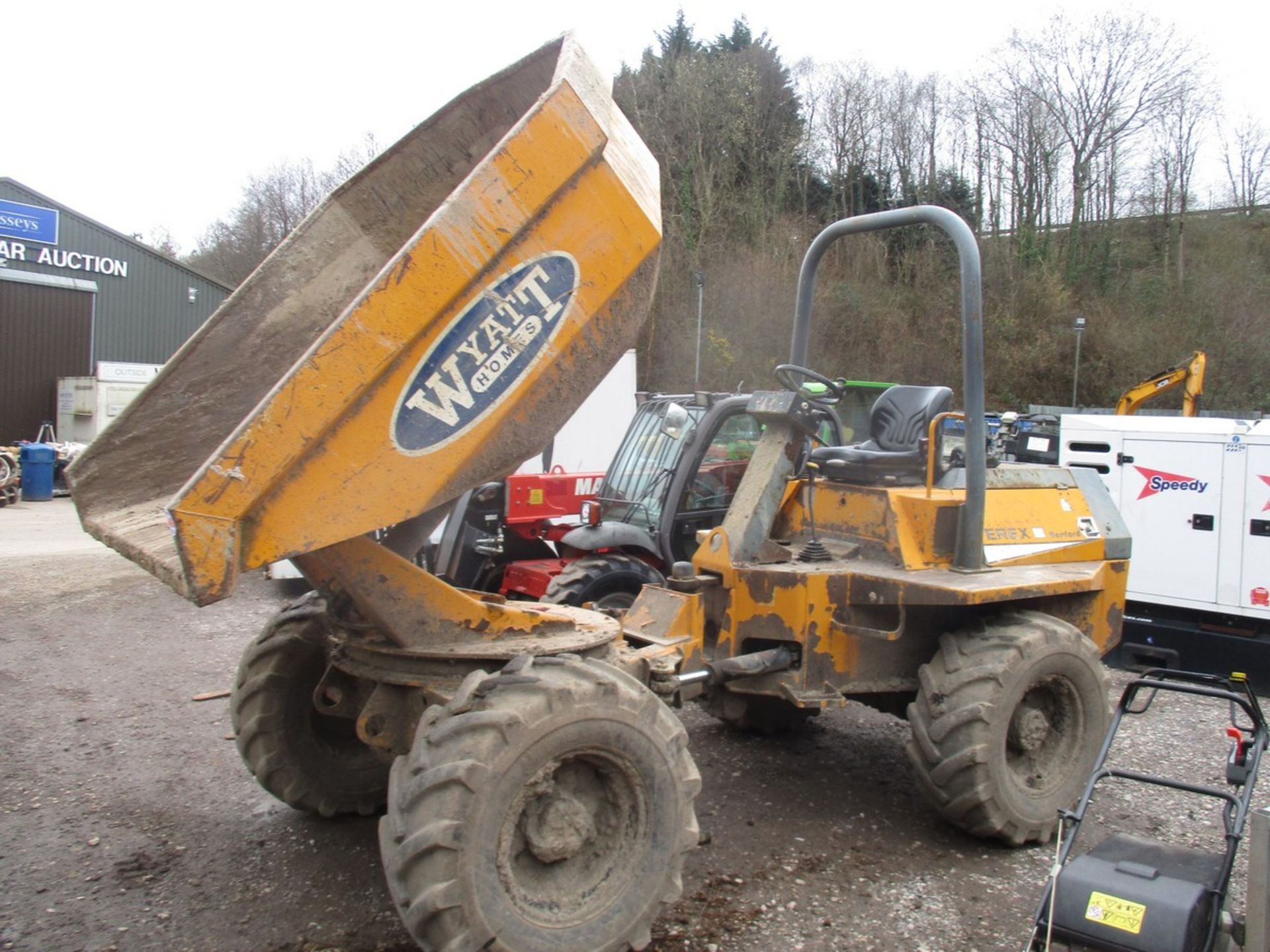 BENFORD 6TON SWIVEL SKIP DUMPER - Image 5 of 6